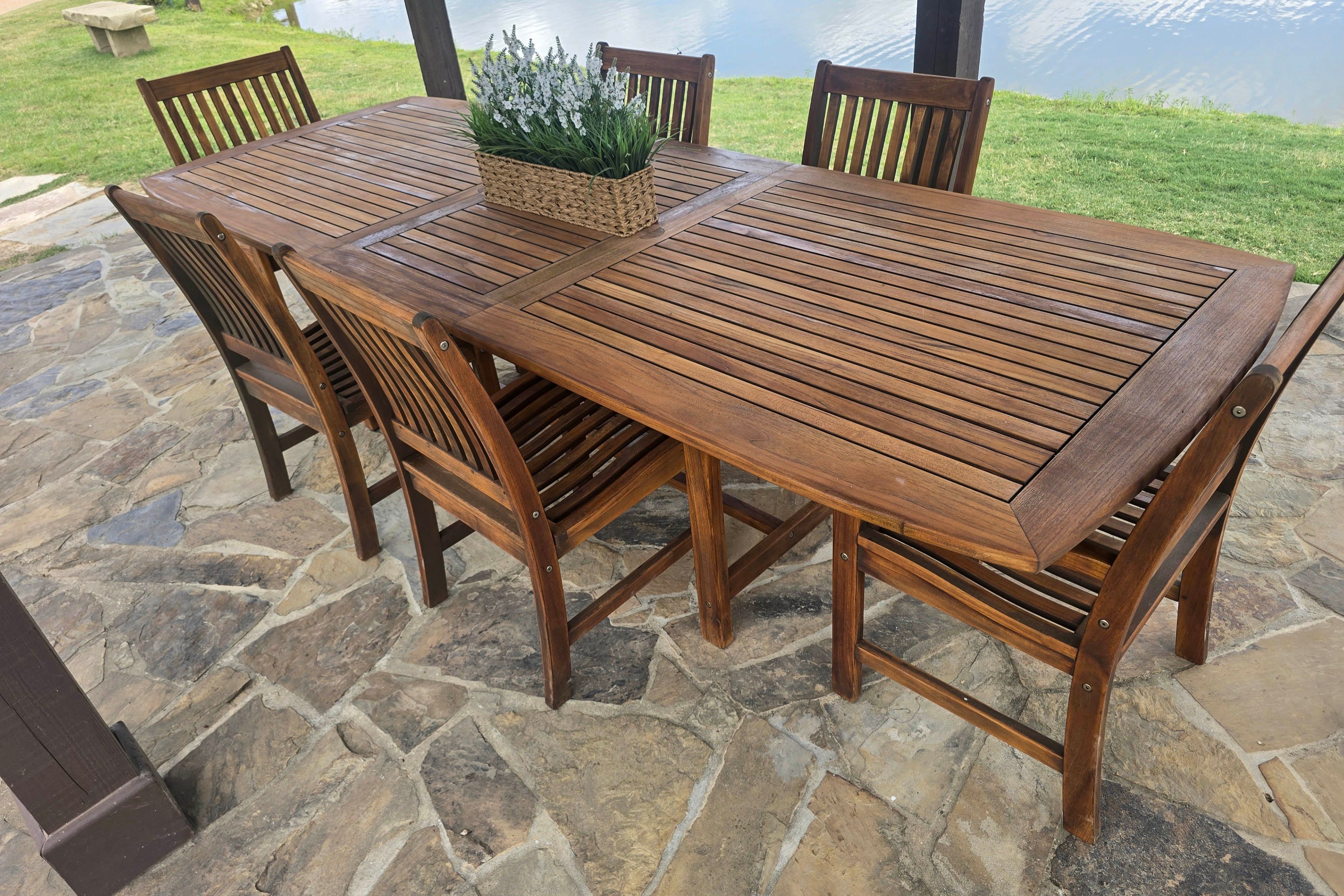 Gazebo | Dining Area