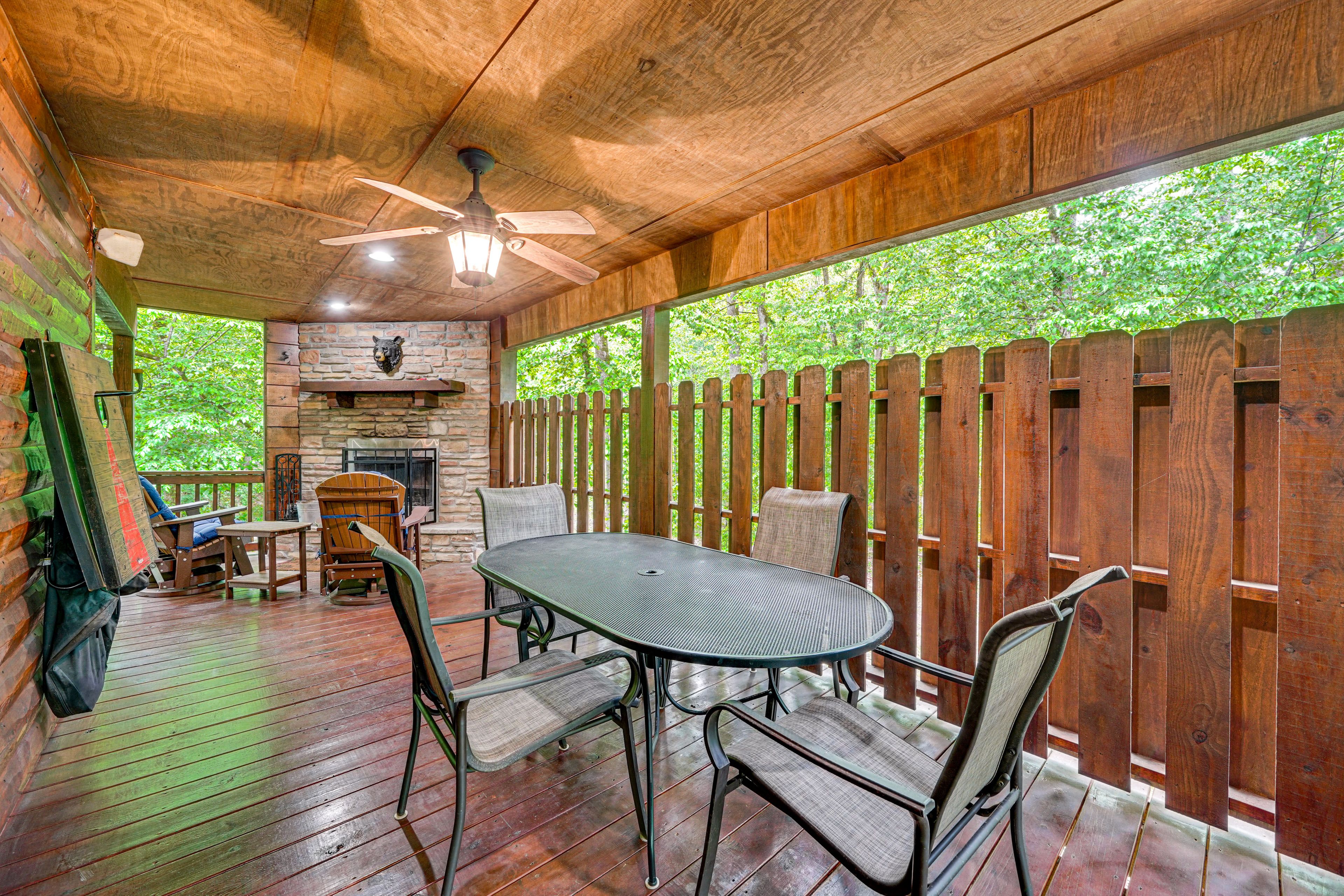 Covered Deck | Gas Grill
