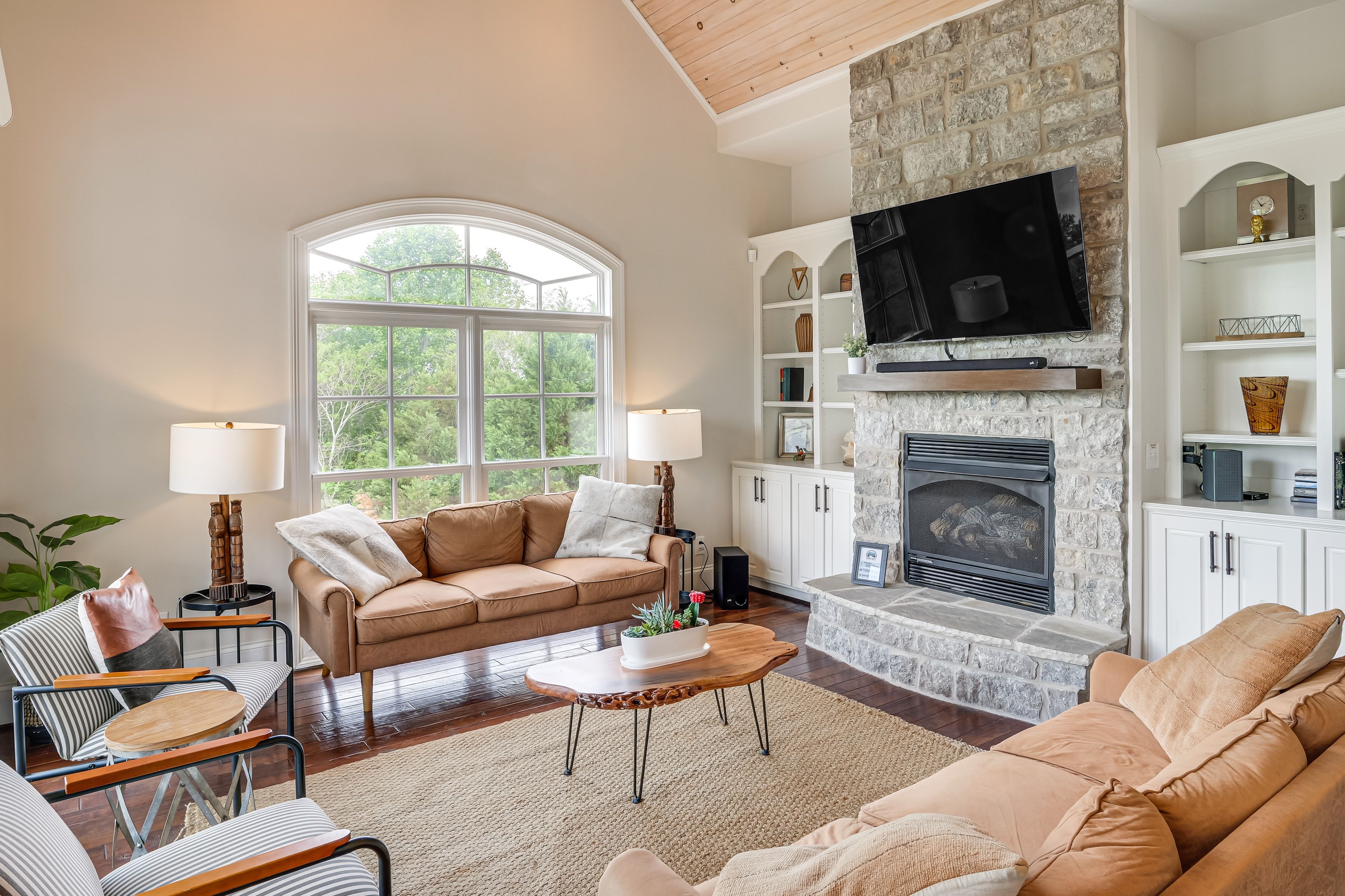 Family Room | Main Level | Smart TV