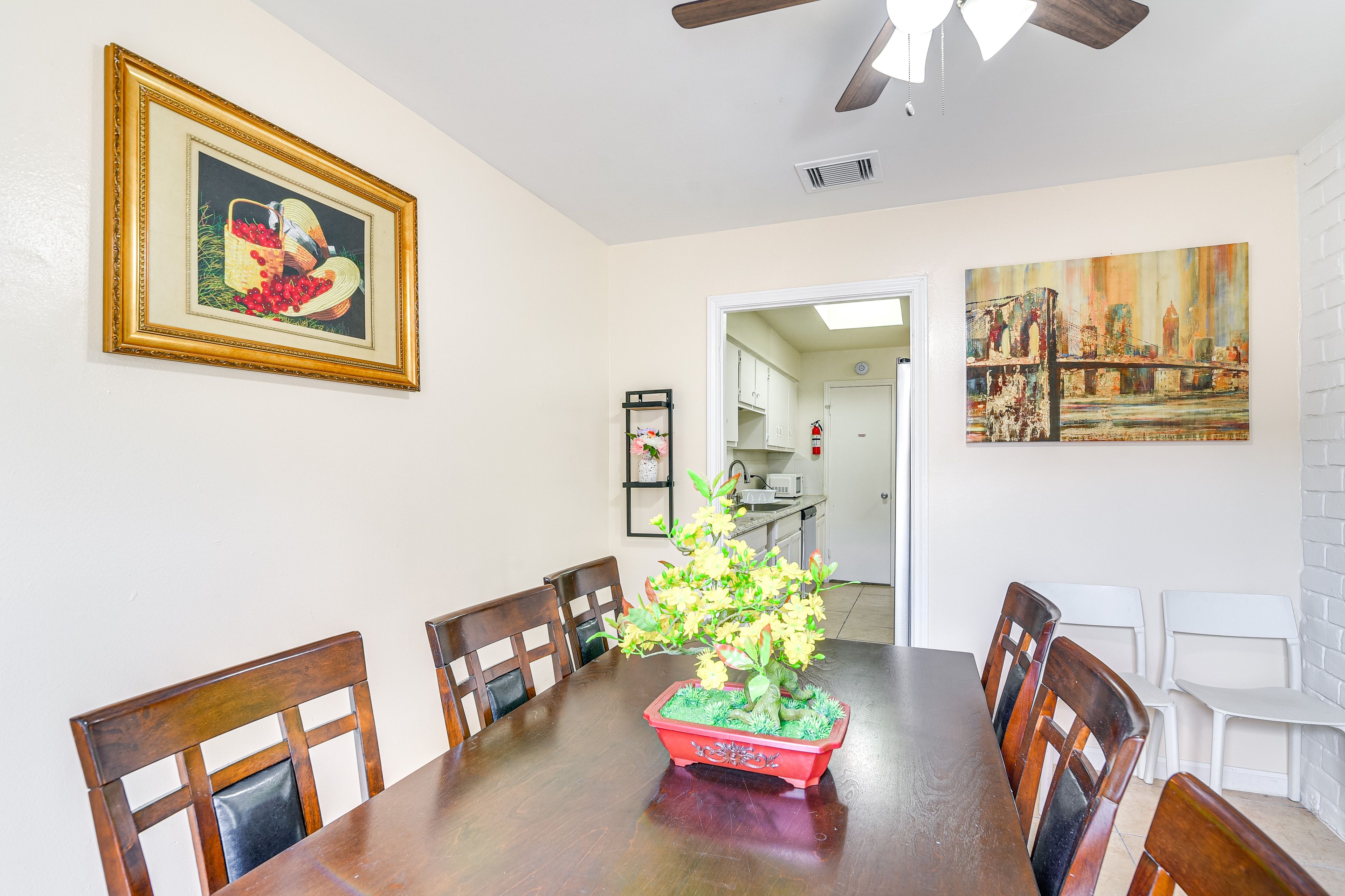 Dining Area | High Chair