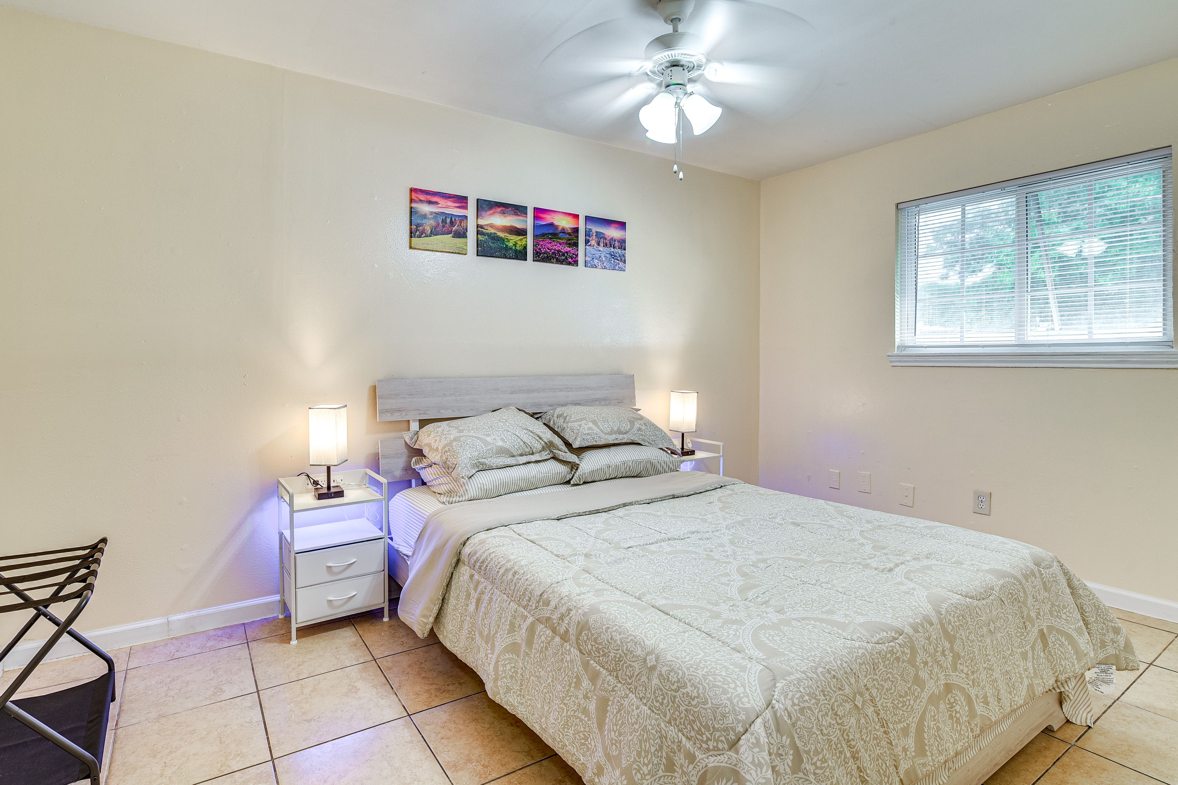 Bedroom 3 | Queen Bed