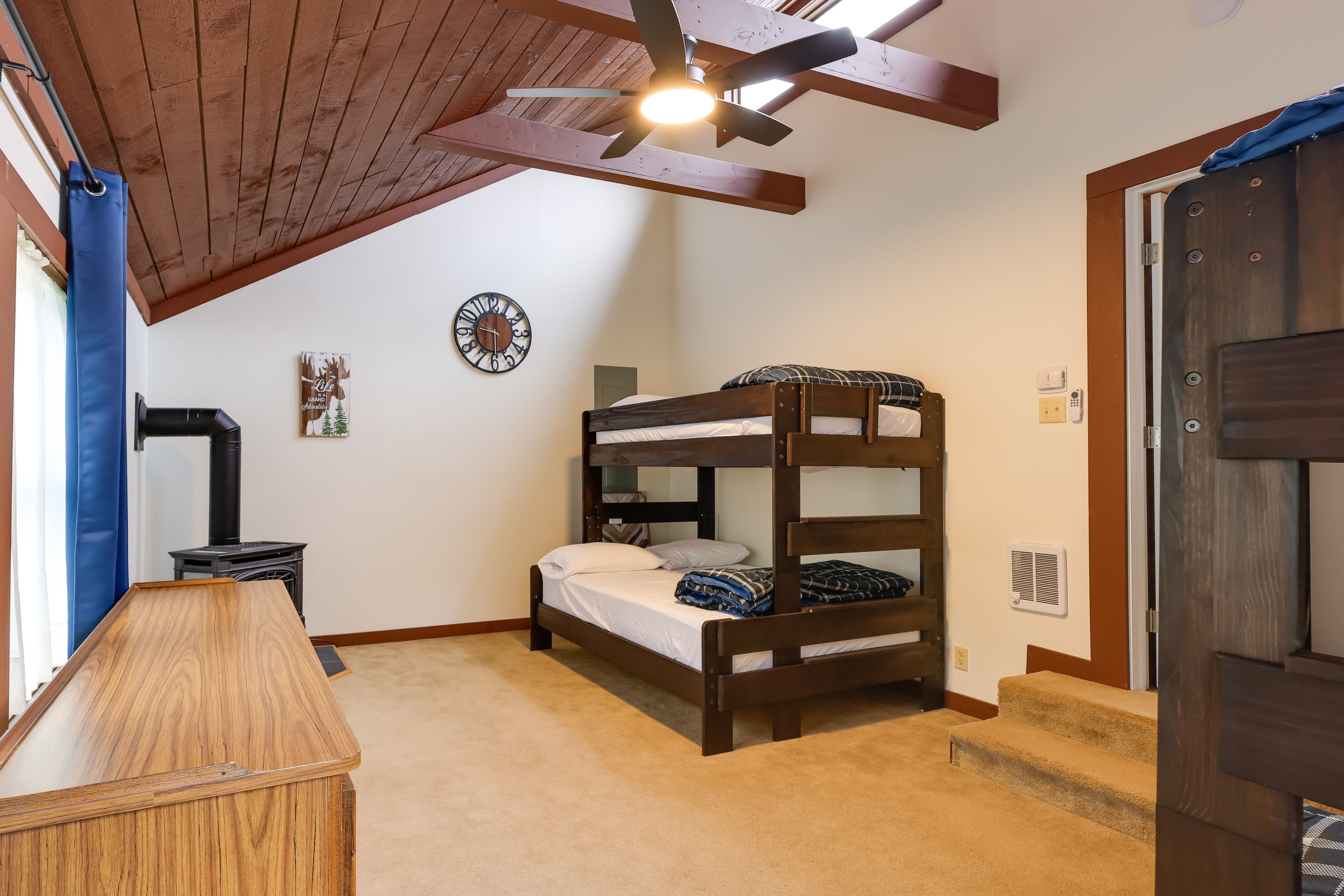 Bedroom 2 | Twin Bunk Bed | Twin/Full Bunk Bed | Main Level