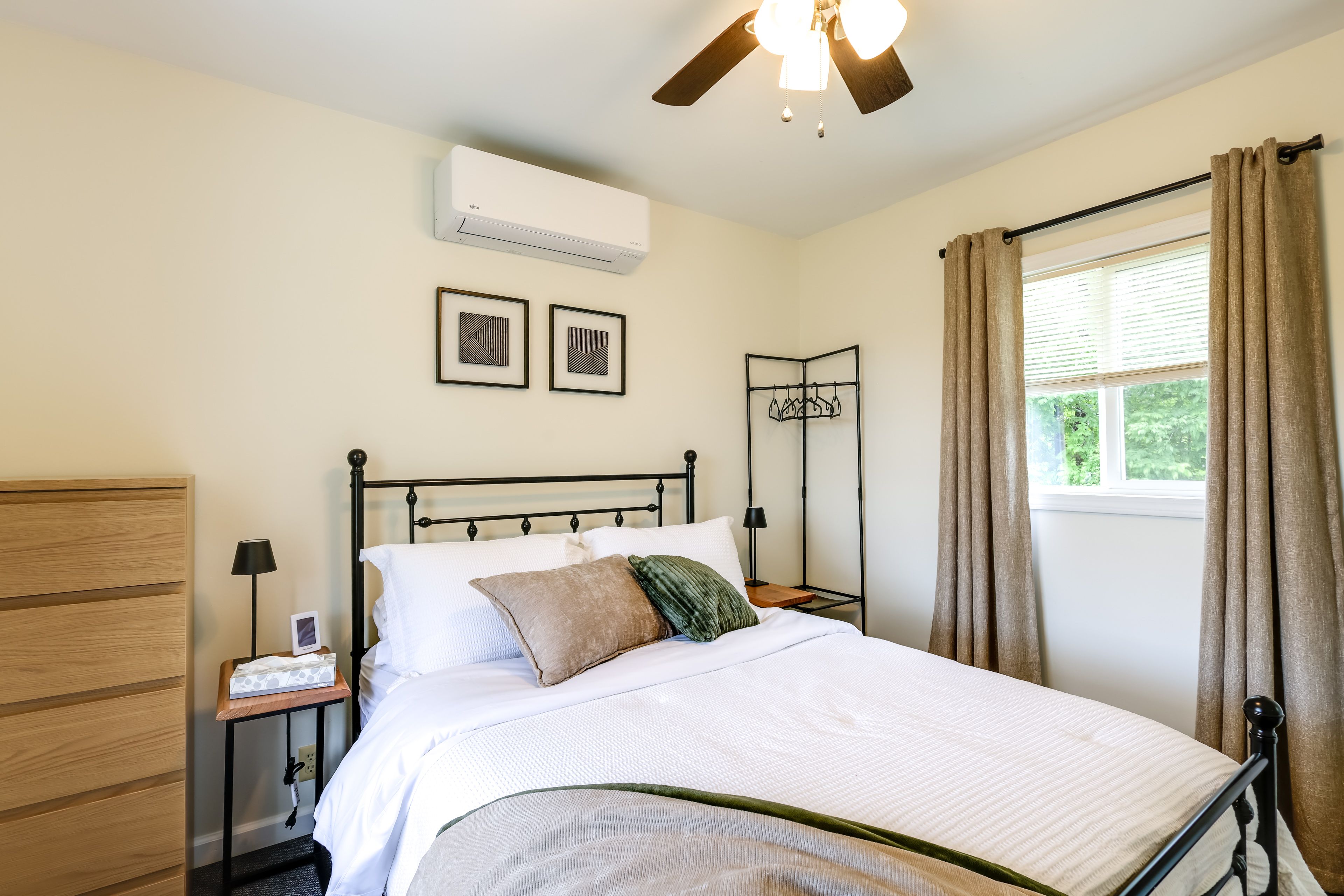 Bedroom 4 | Full Bed | Upper Level