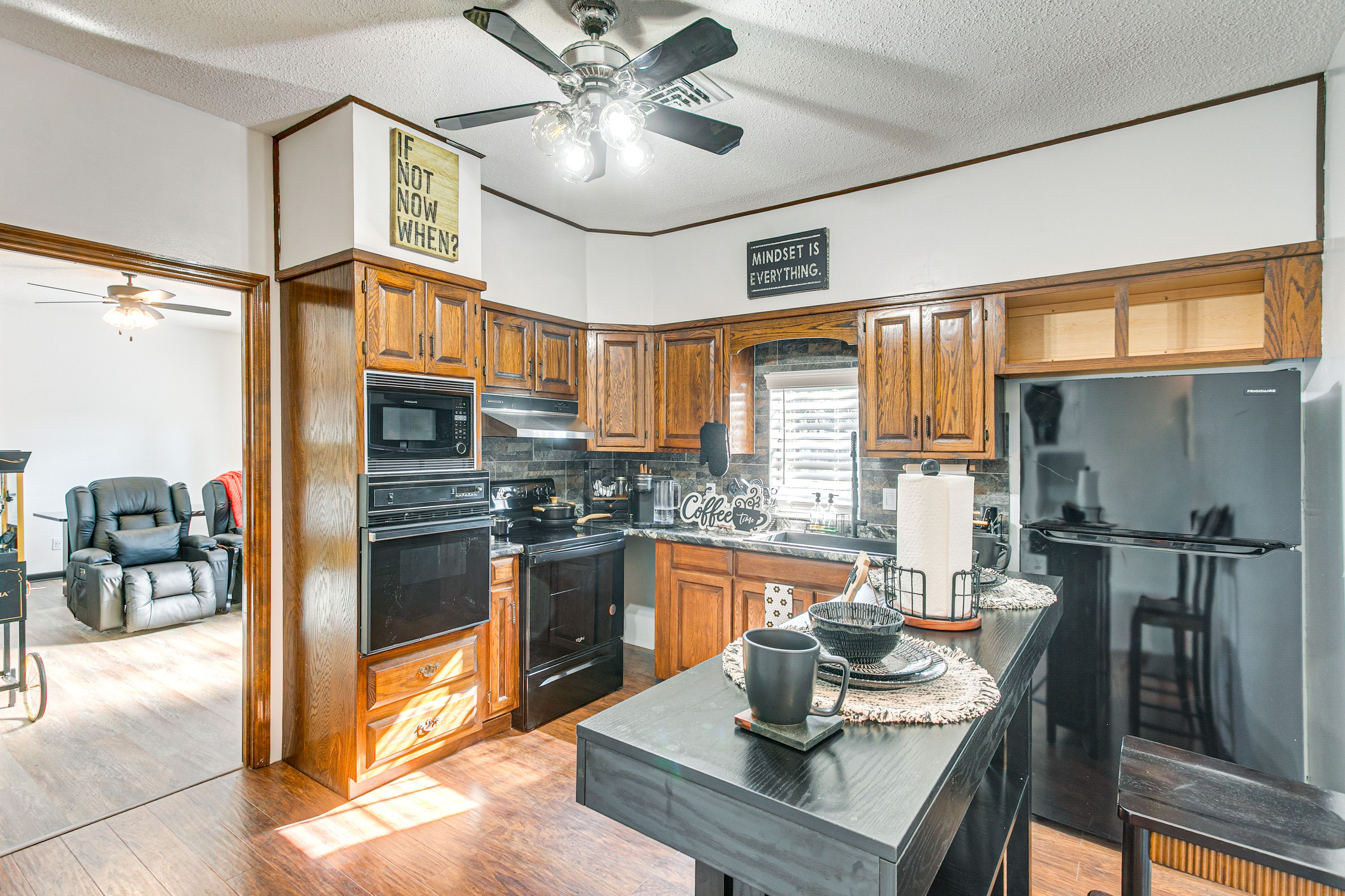 Kitchen | Cooking Basics | Dishware & Flatware | Keurig