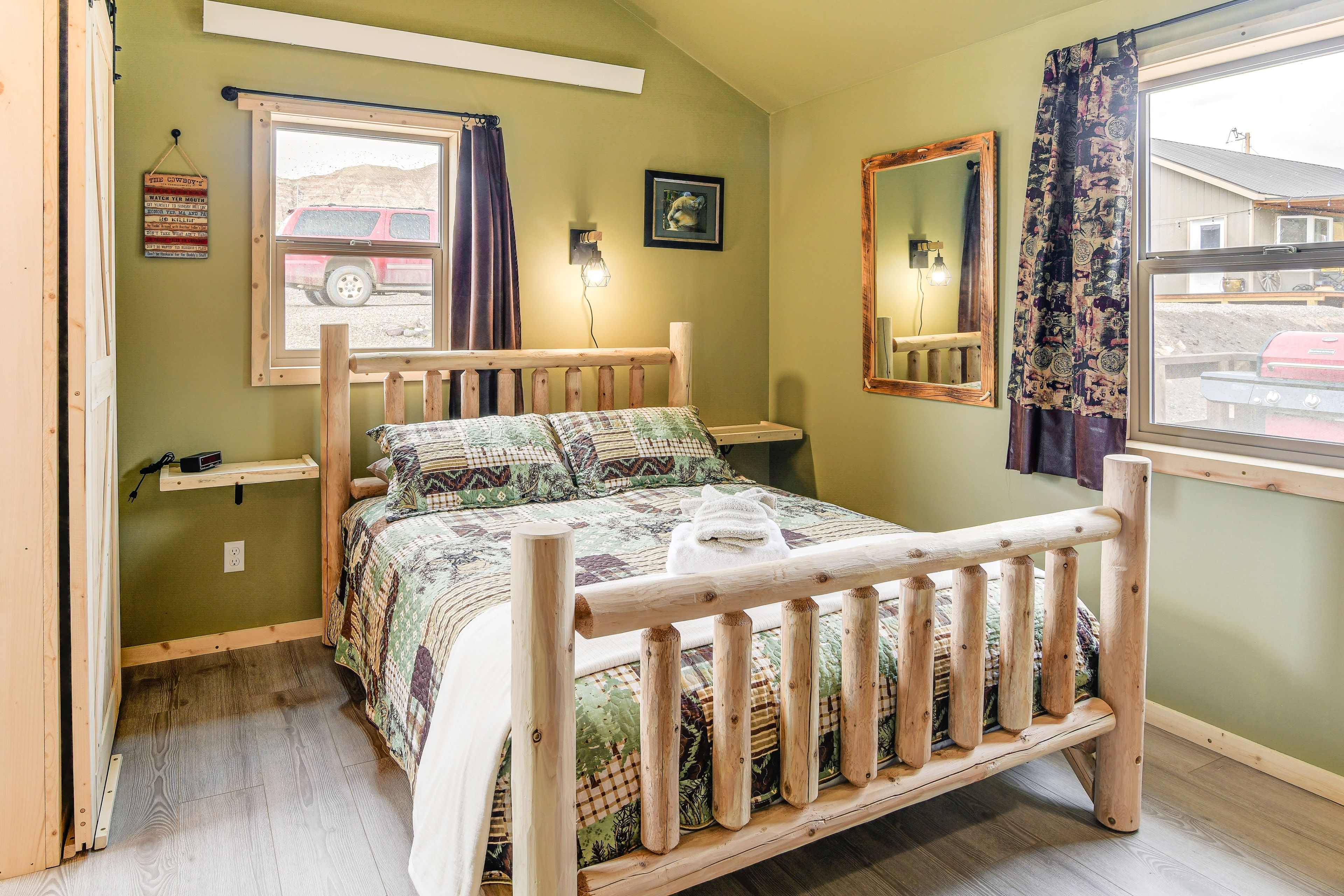 Bedroom 1 | Queen Bed | Linens Provided