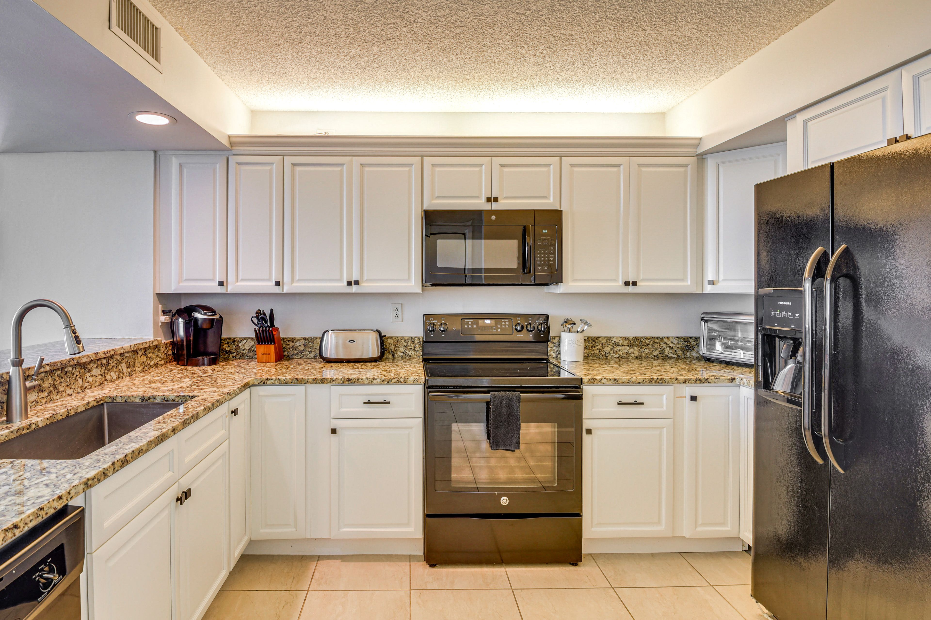 Kitchen | Cooking Basics | Drip & Keurig Coffee Makers | Dishwasher