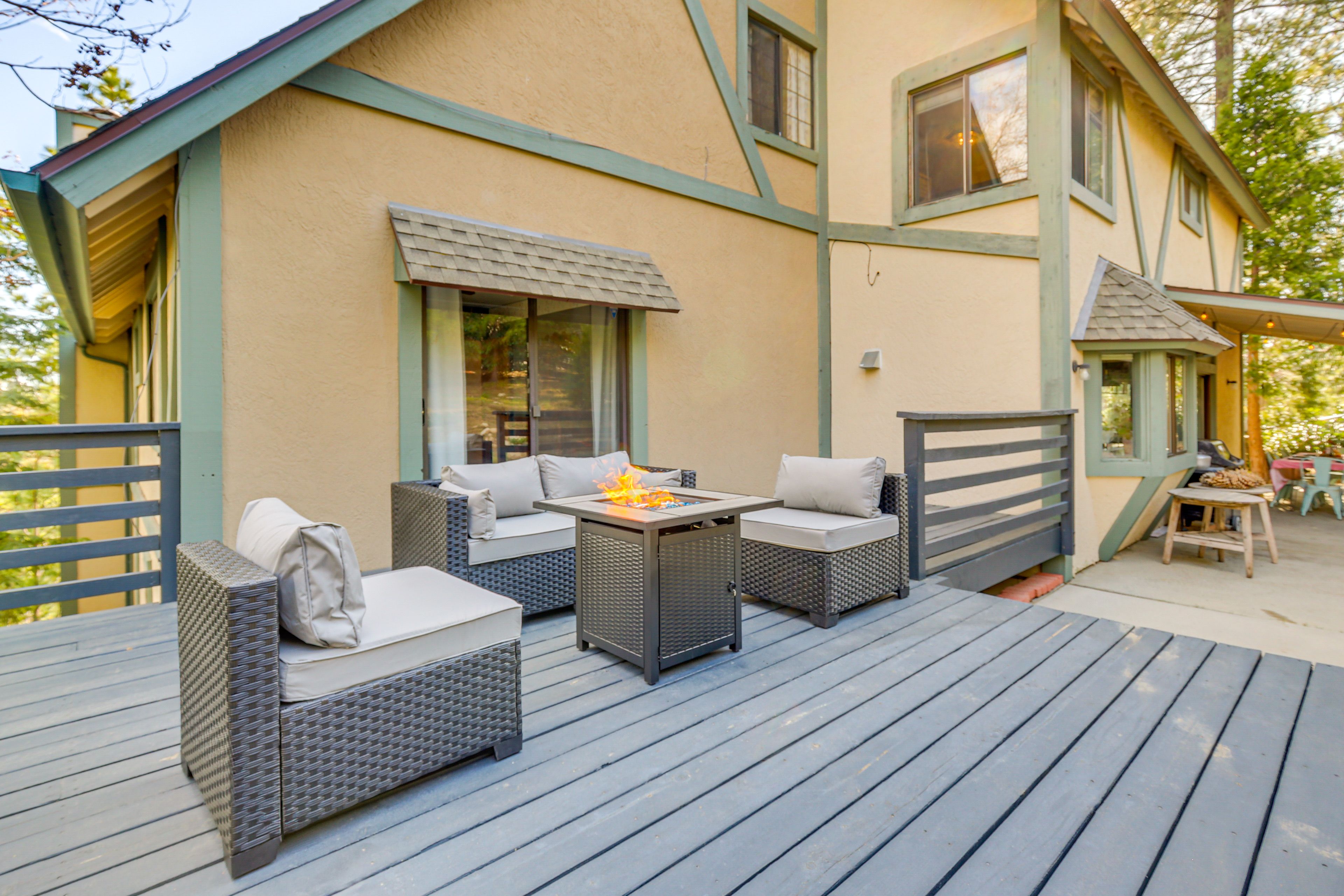 Deck