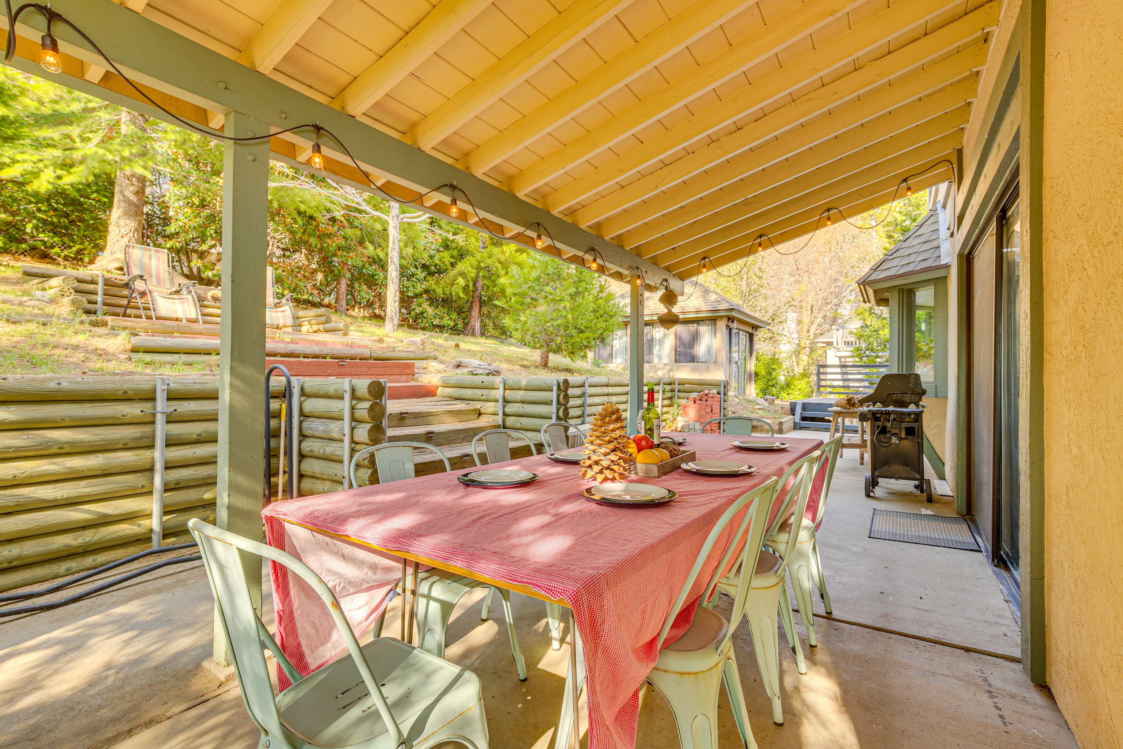 Patio | 3-Story Cabin