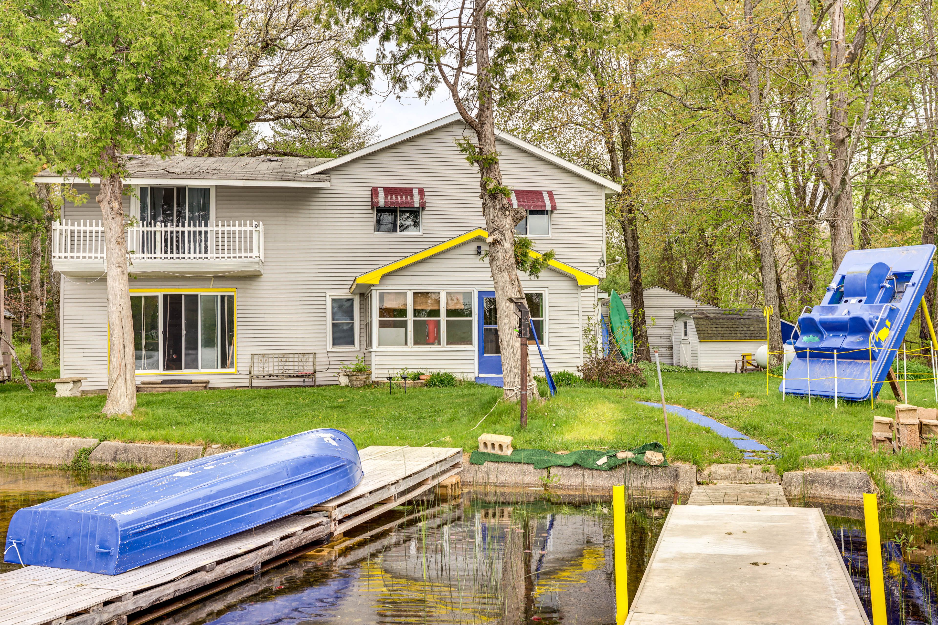 Private Dock | Back Exterior