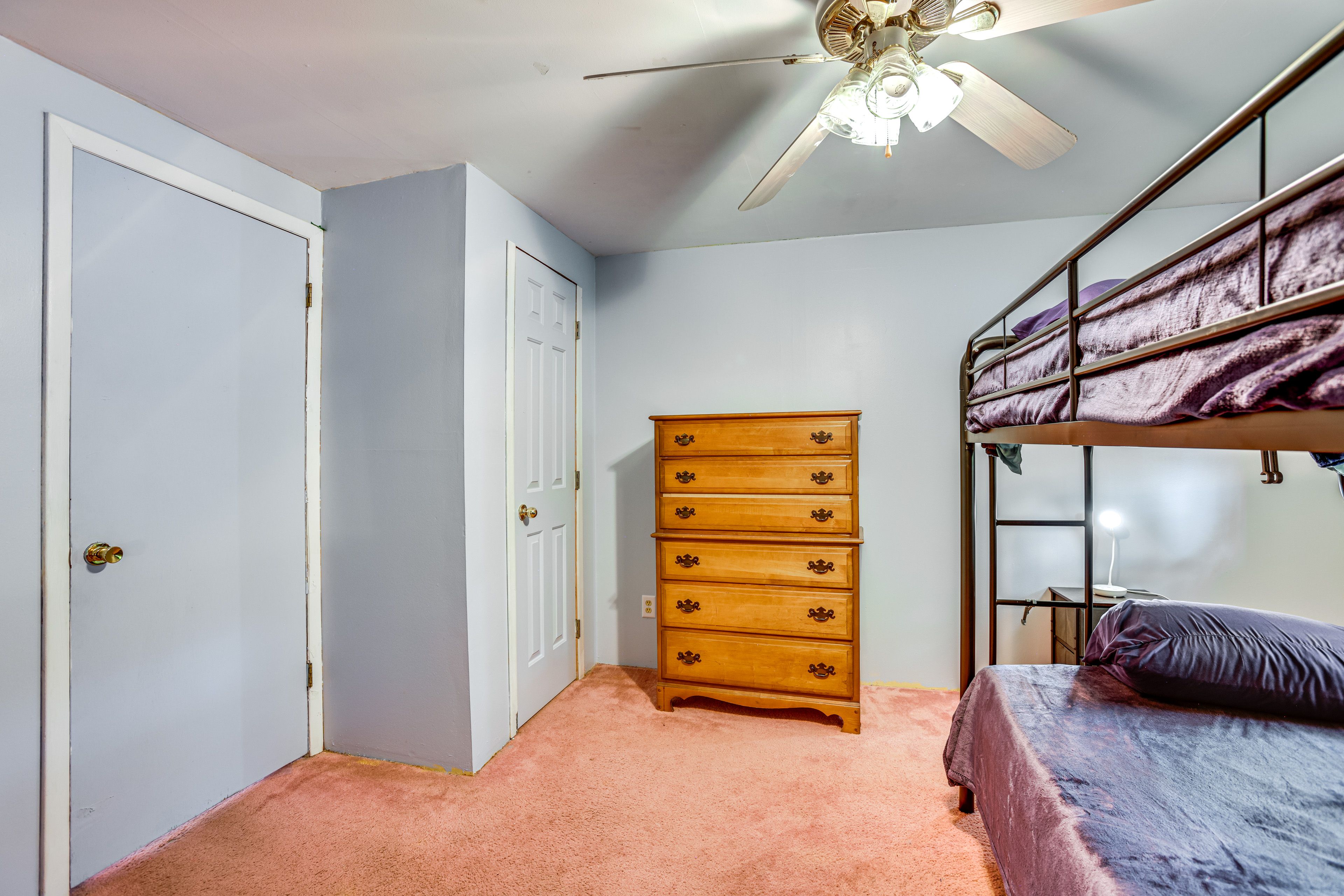 Bedroom 5 | Twin/Full Bunk Bed | 2nd Floor