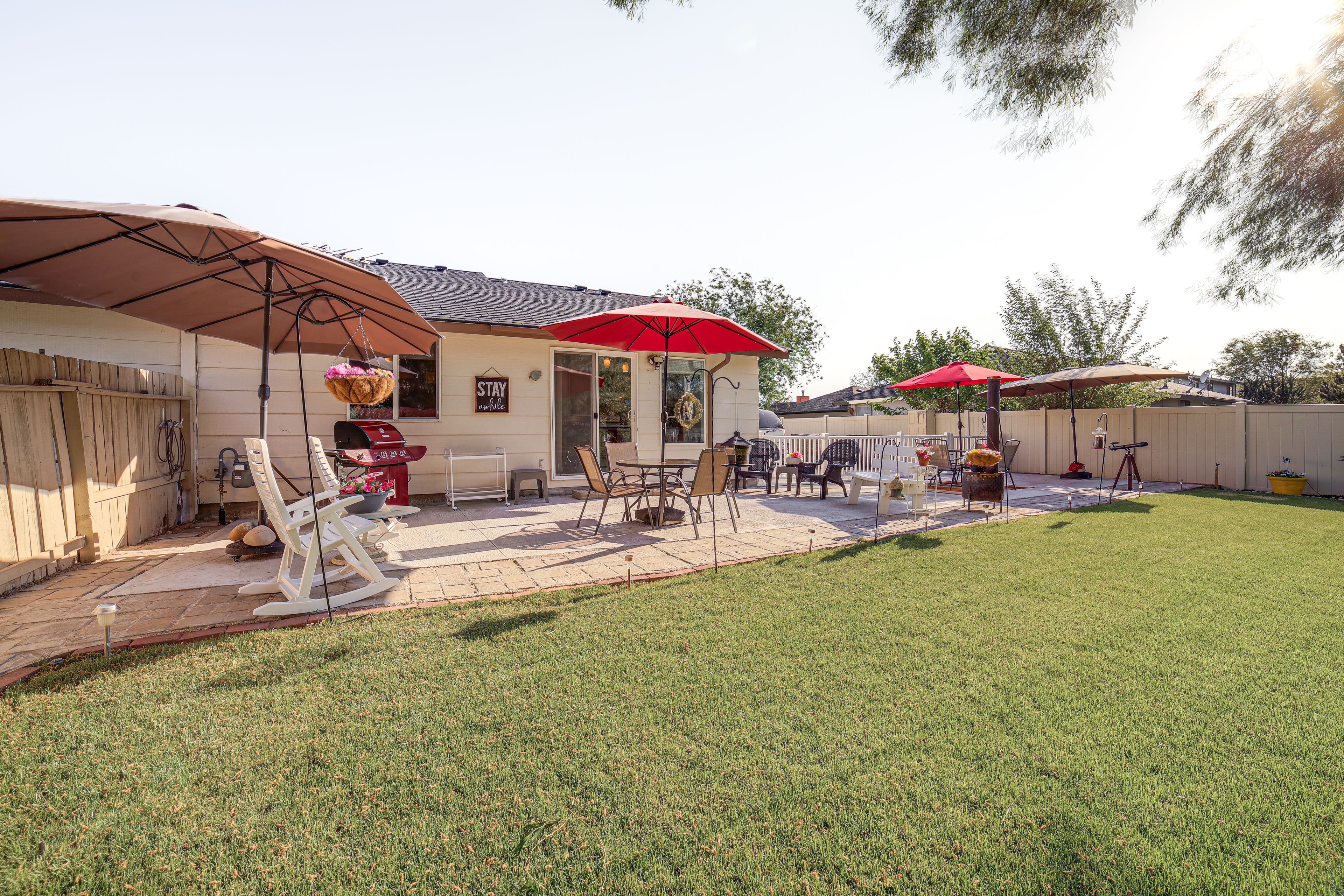Property Exterior | Single-Story Home