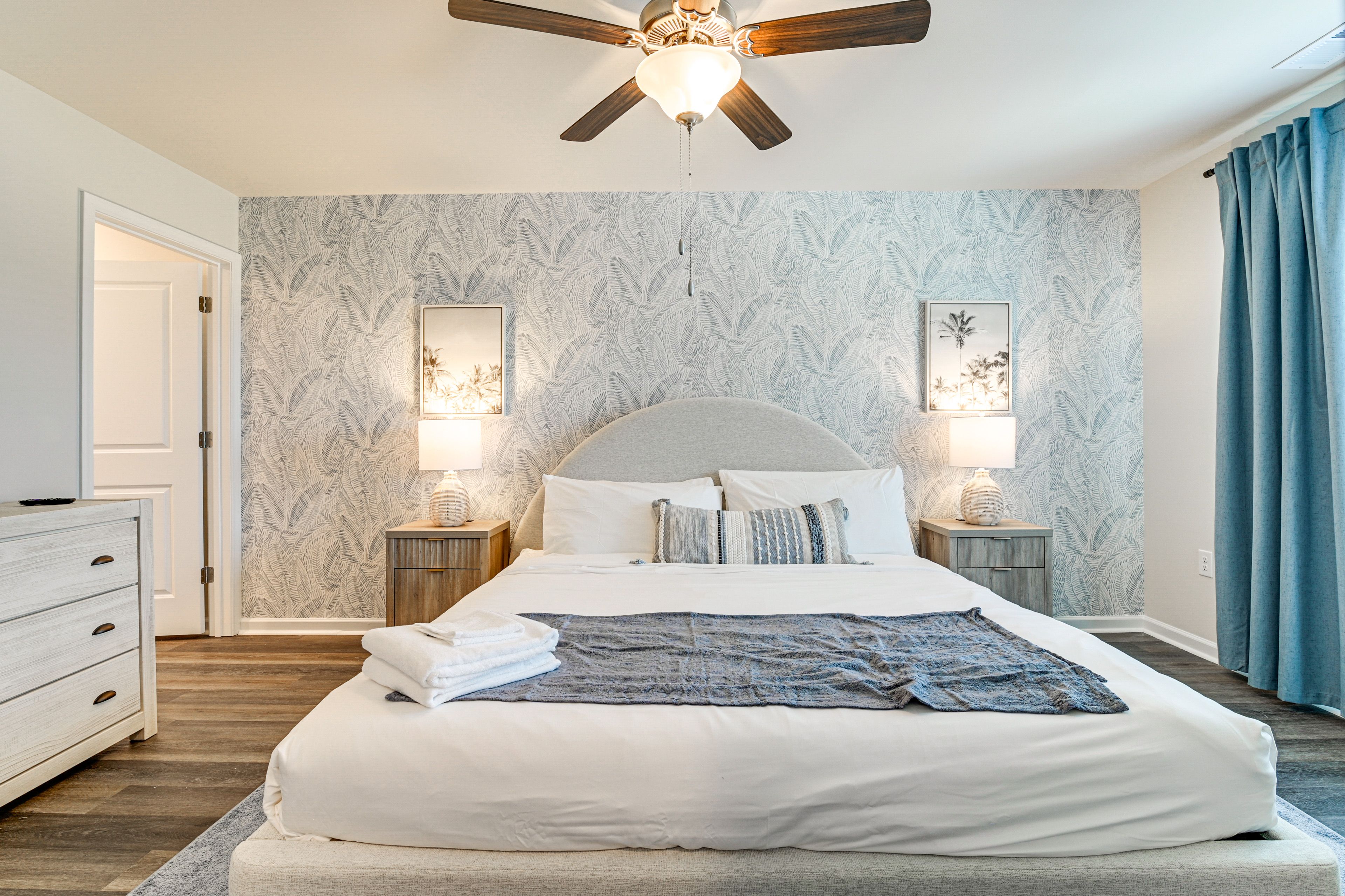 Bedroom 1 | 2nd Floor | King Bed | Linens Provided | Smart TV