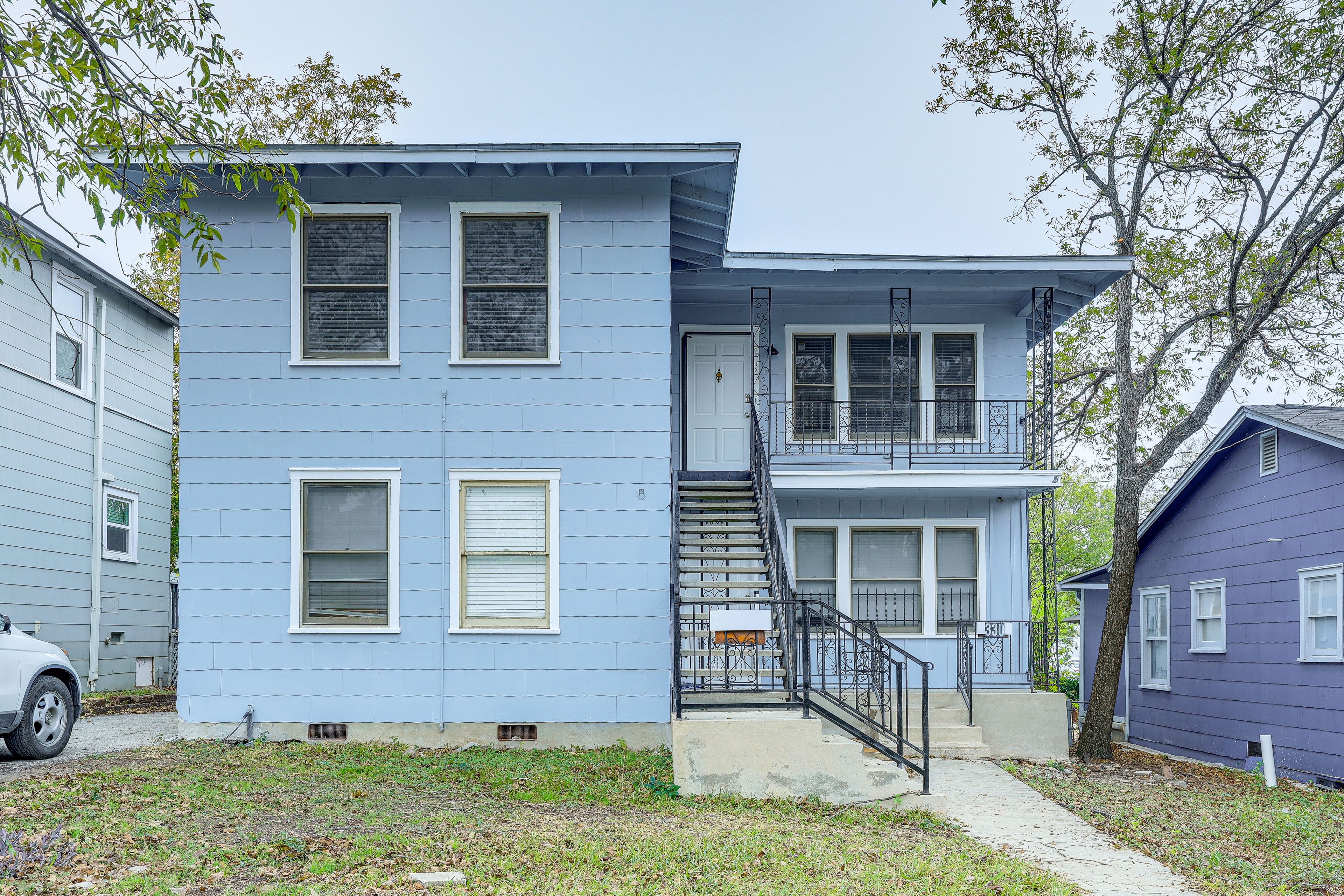 Parking | Garage (1 Vehicle) | Driveway (1 Vehicle)