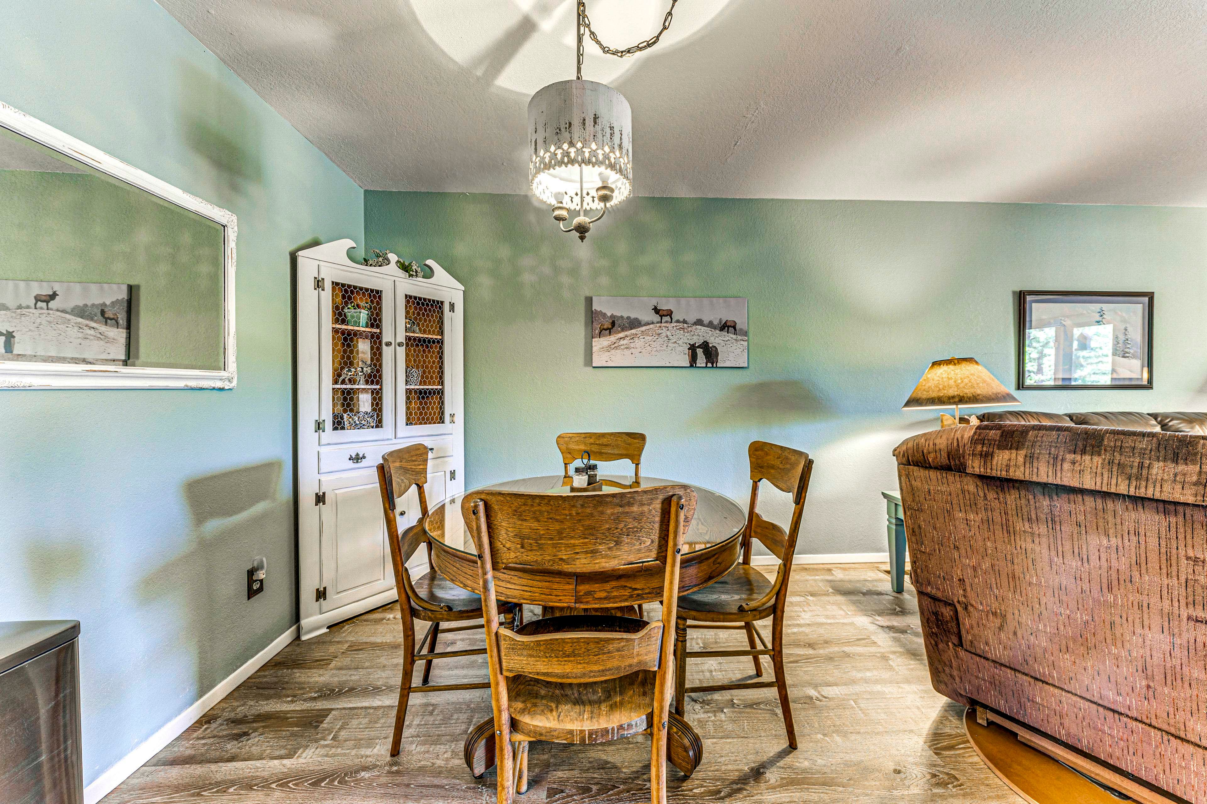 Dining Room | 1st Floor | Dishware & Flatware