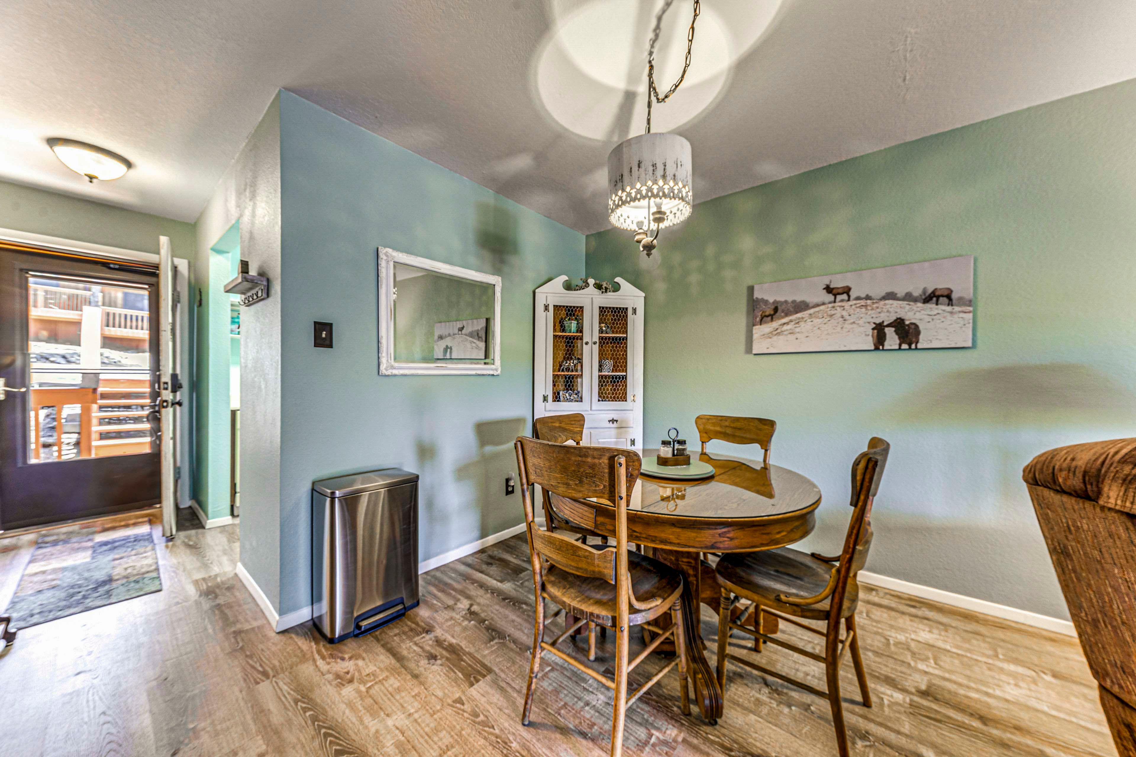Dining Room | 1st Floor | Dishware & Flatware