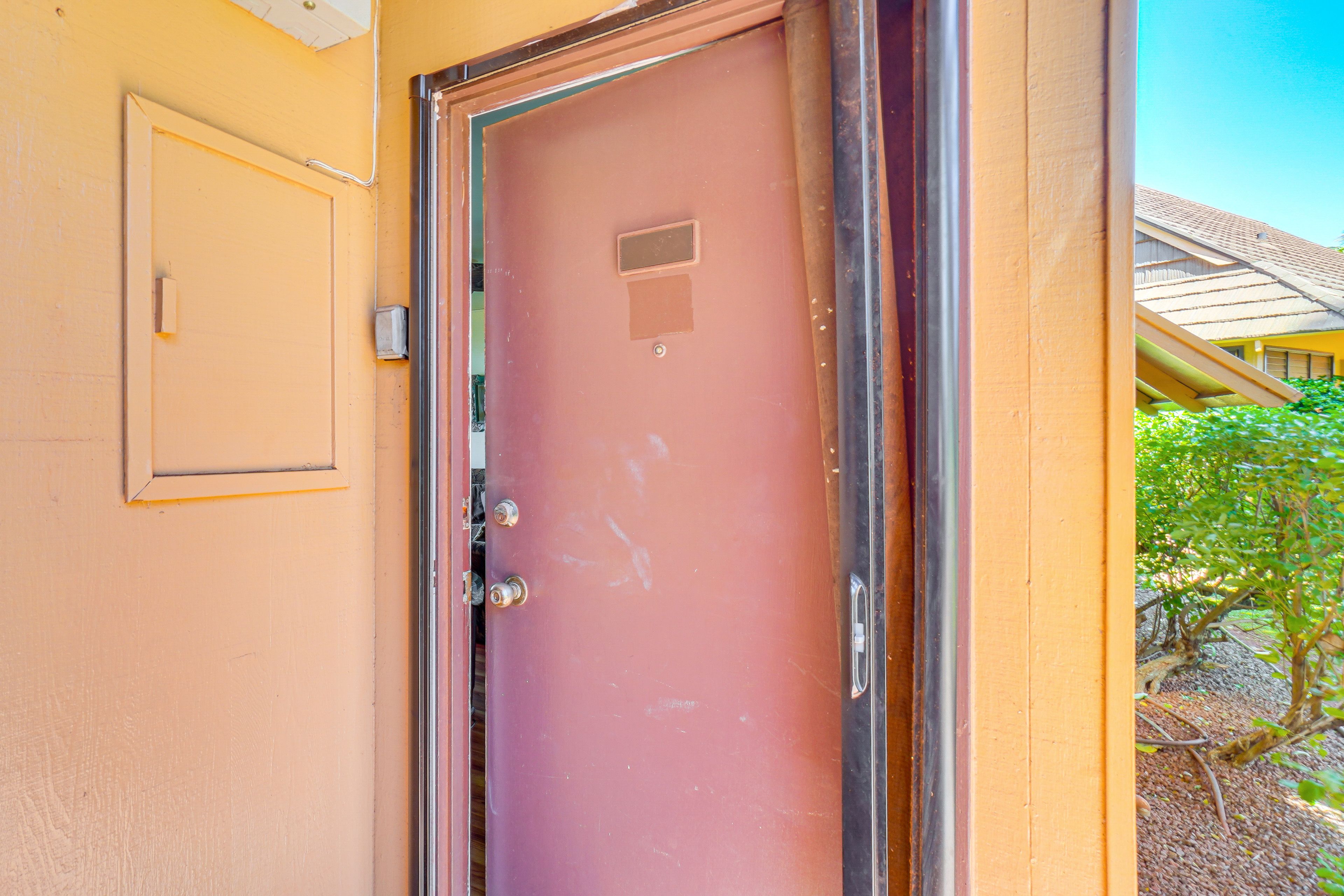 Condo Entrance | Ground-Floor Unit