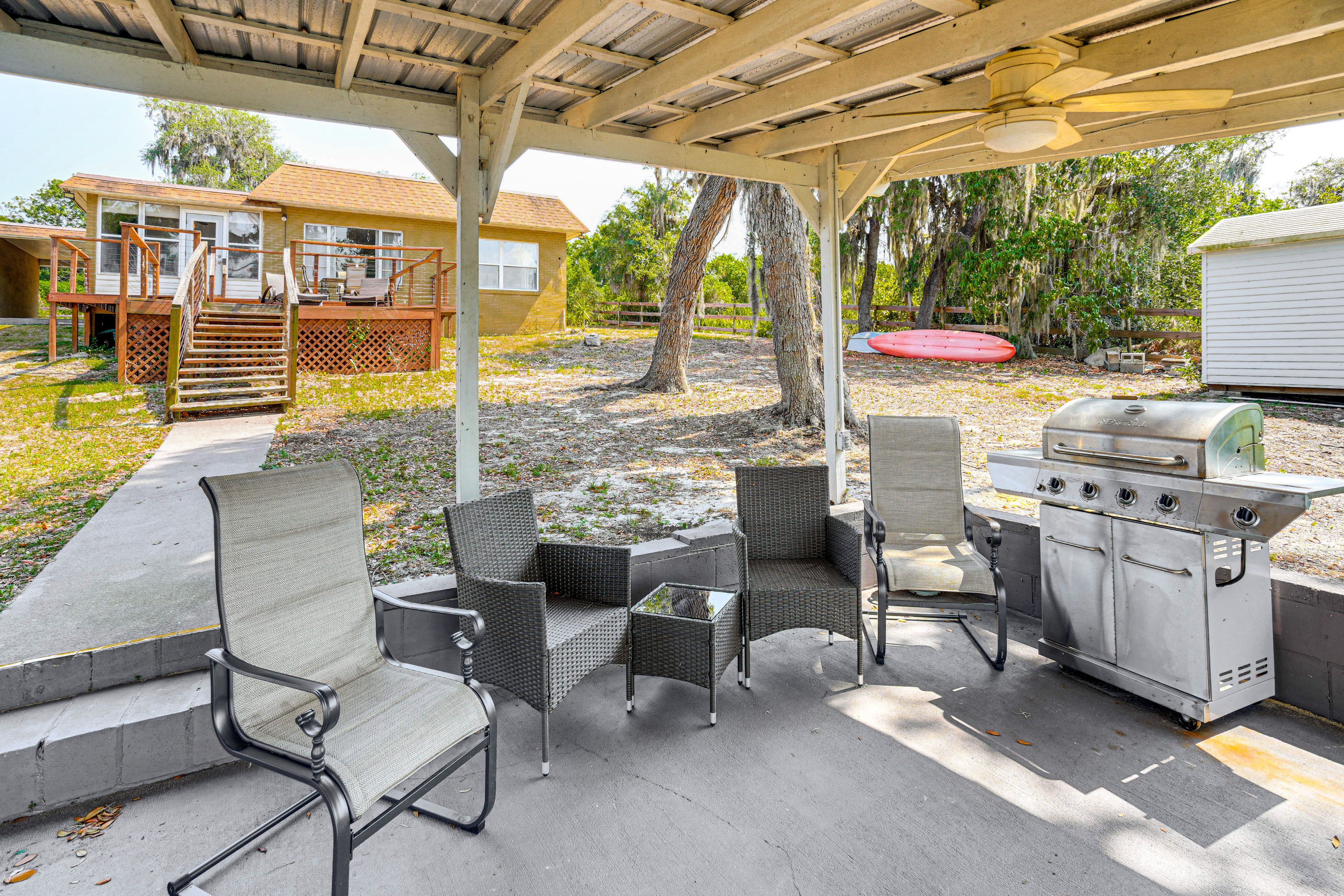 Waterfront Pavilion | Gas Grill