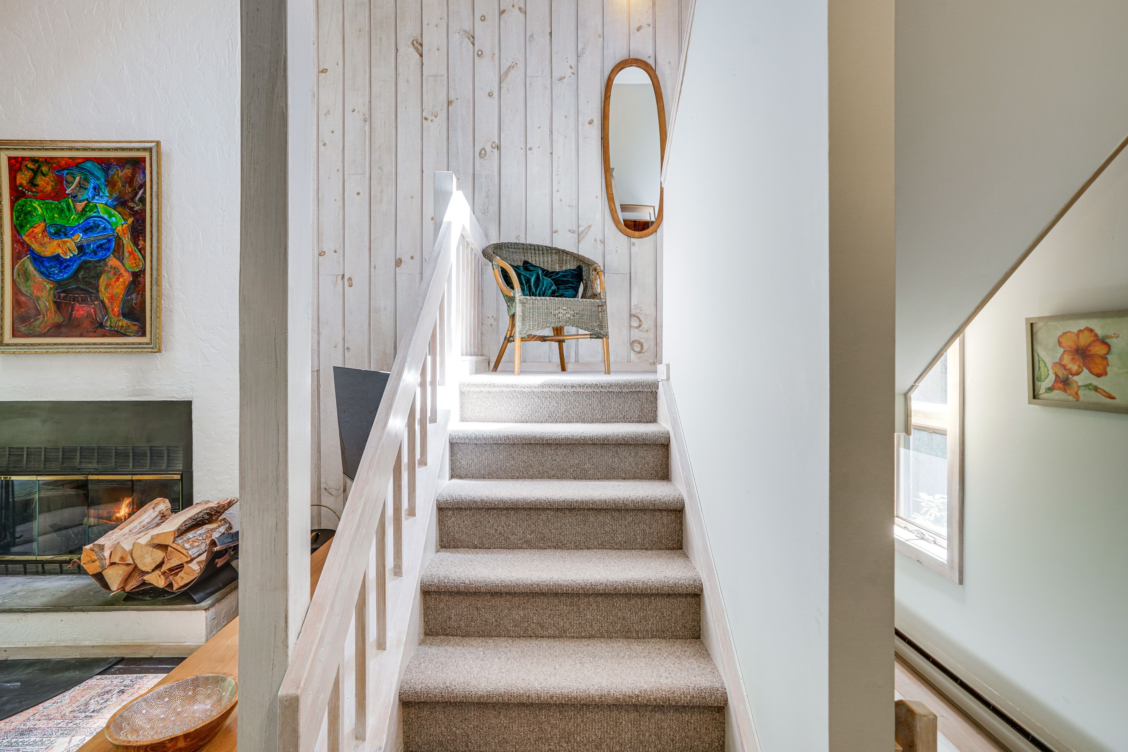 Stairs to 2nd Floor