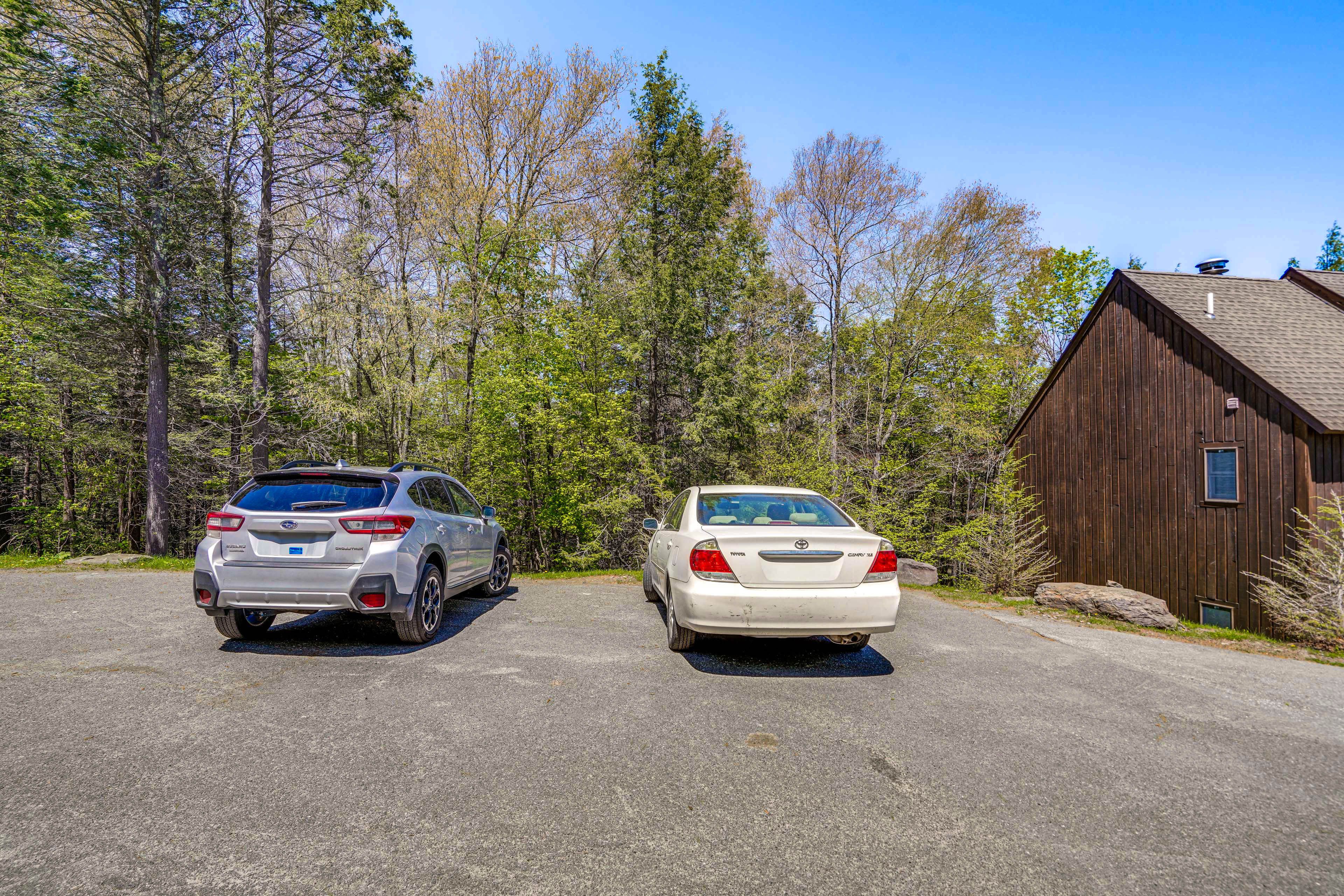 Parking | Reserved Space (1 Vehicle) | Community Lot (Addt'l Vehicles)