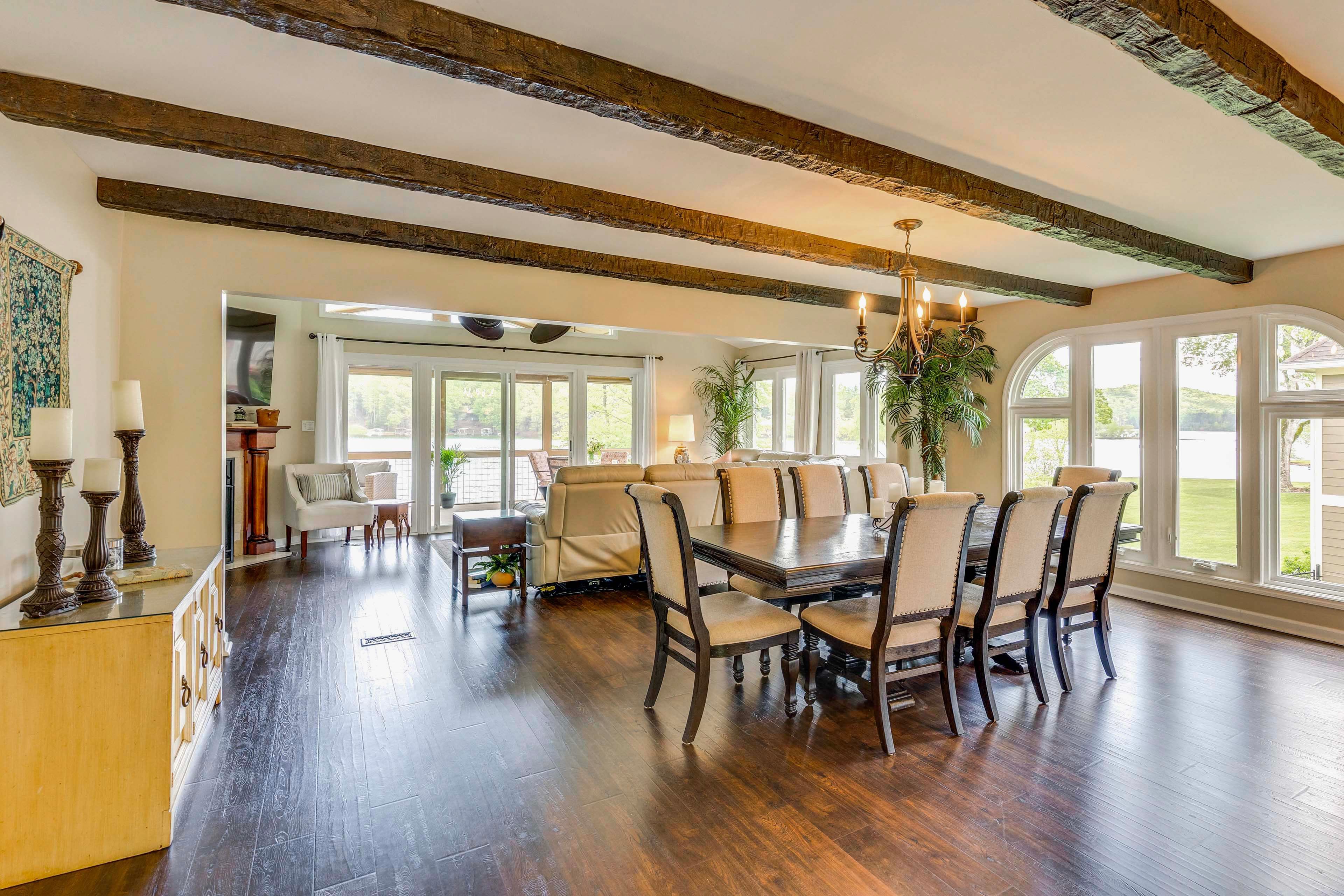 Dining Area | Main Level | Dishware & Flatware