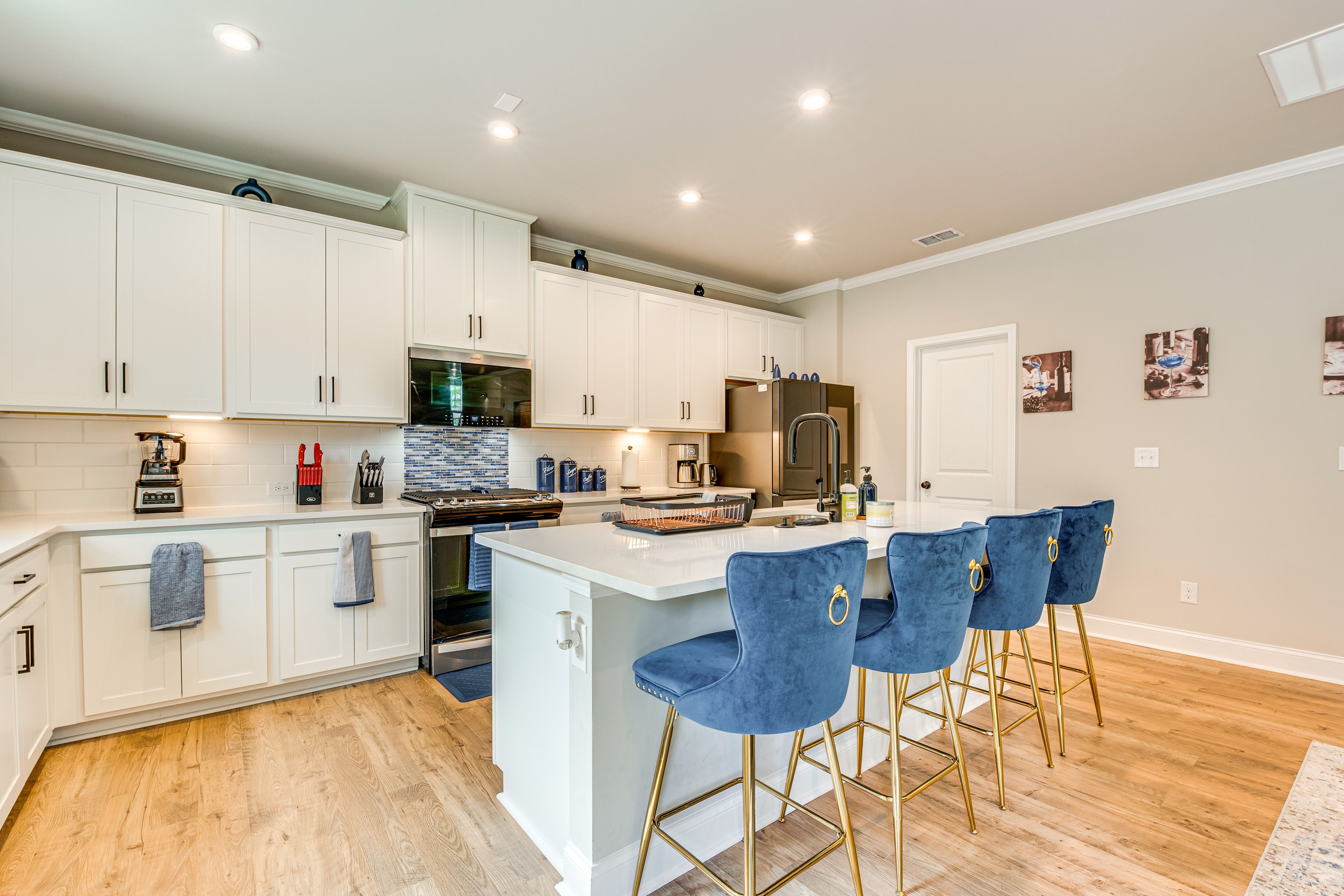 Kitchen | 1st Floor | Cooking Basics | Dishwasher | Blender | Toaster