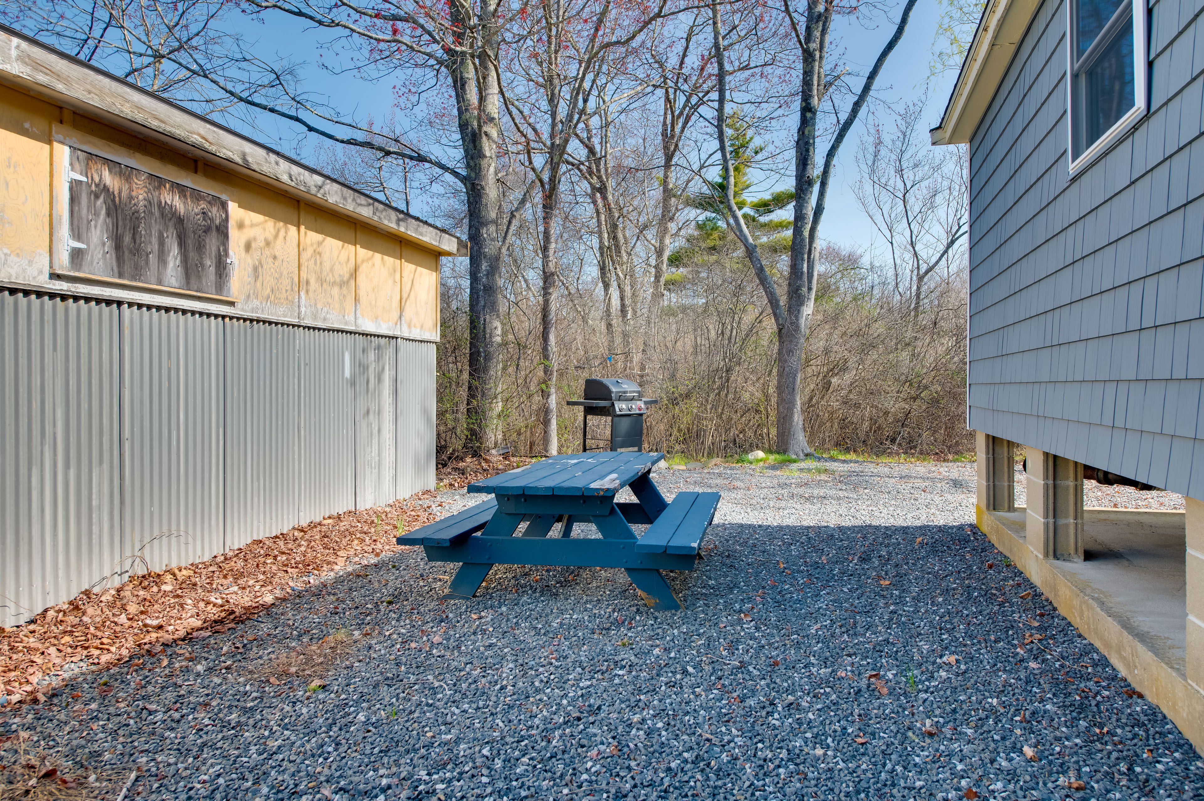 Private Grill | Picnic Table