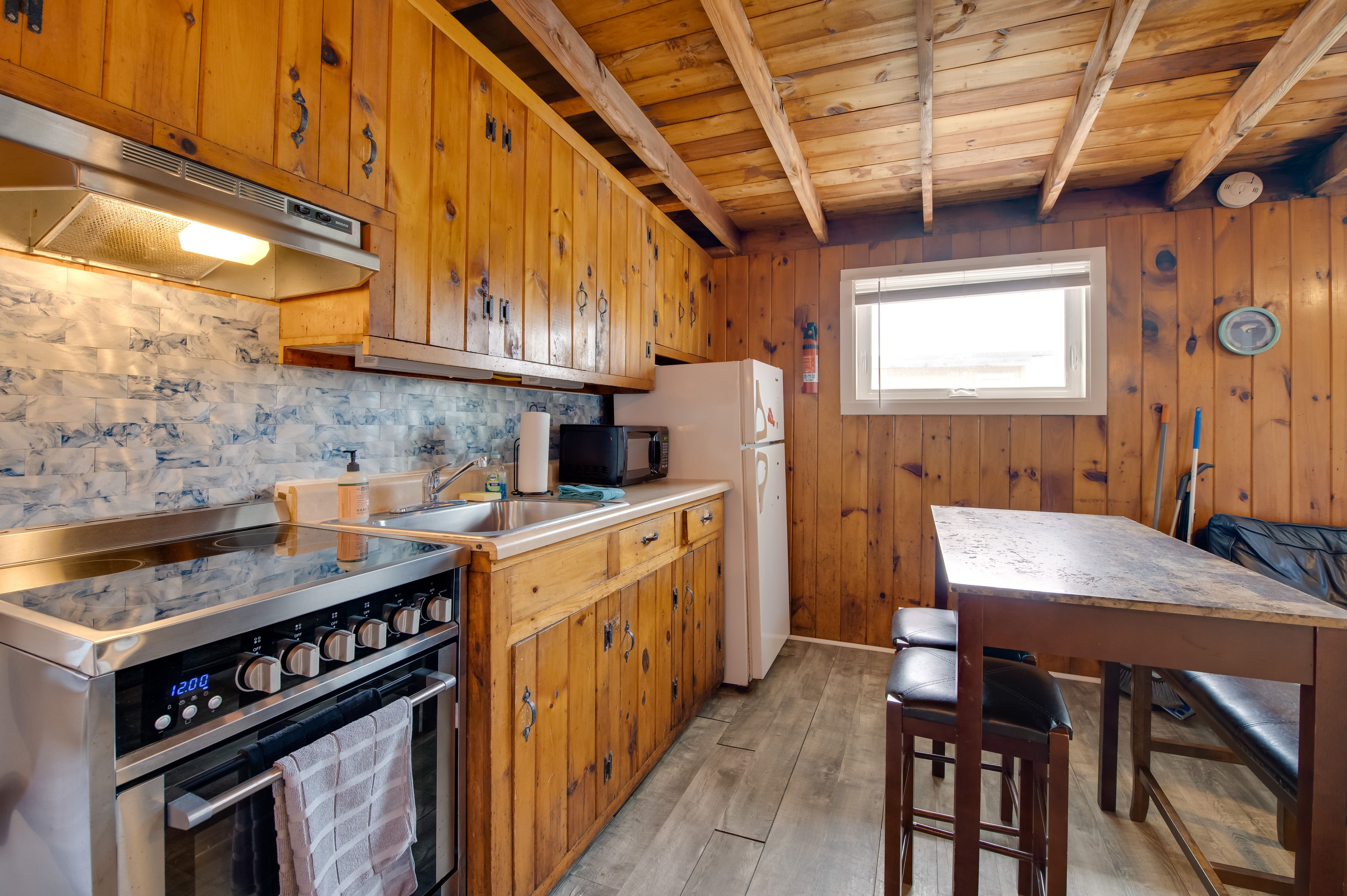 Kitchen | Drip & Keurig Coffee Makers