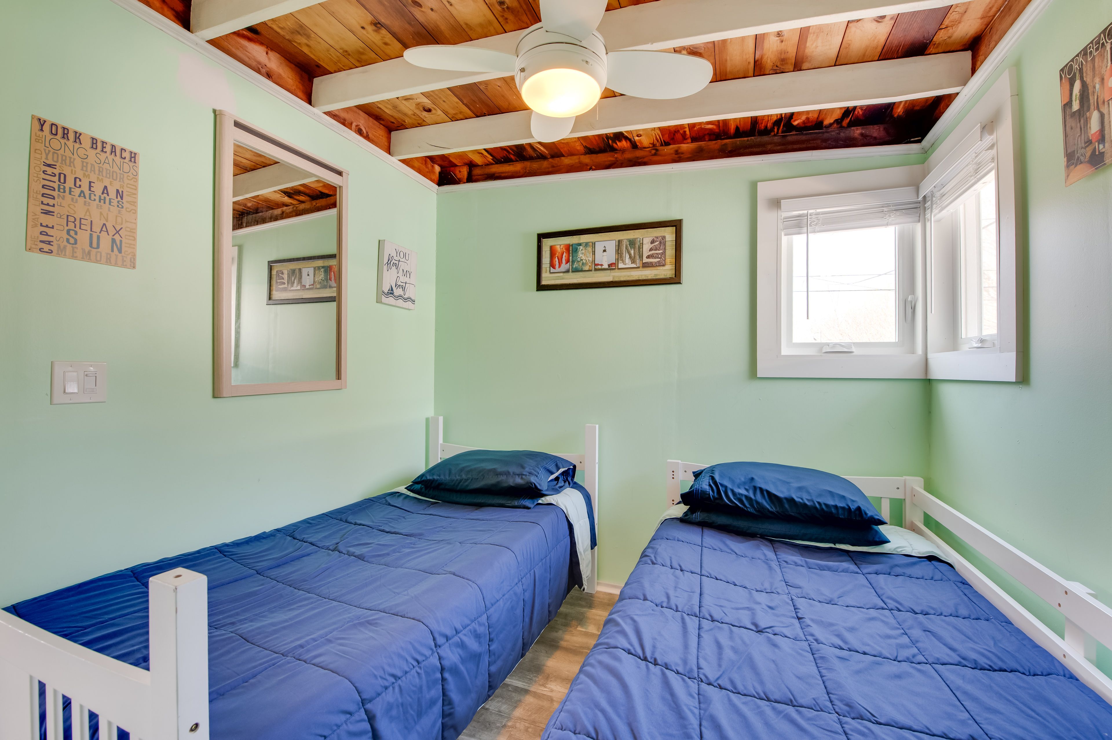 Bedroom 3 | Twin Bed | Twin Daybed