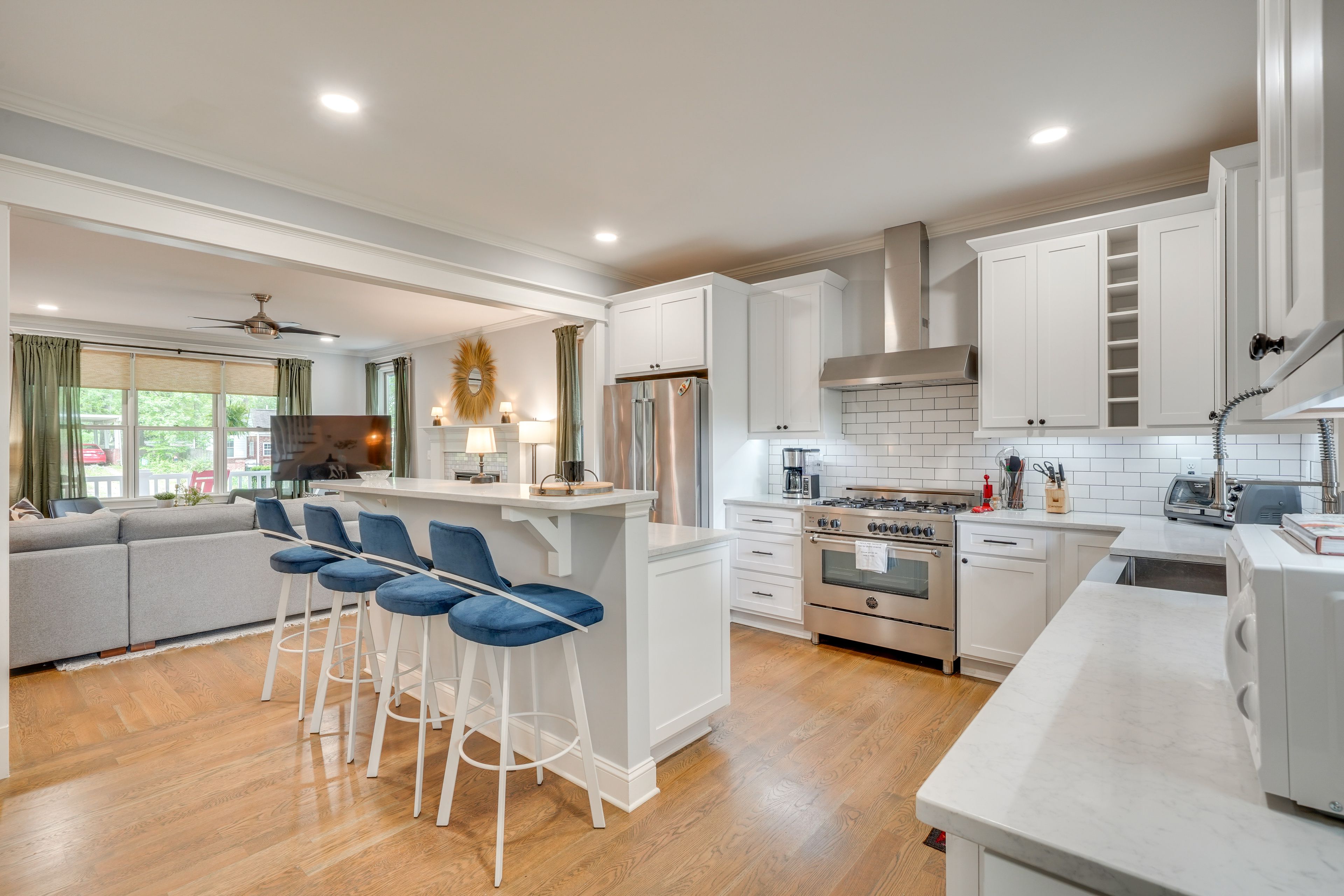 Kitchen | Cooking Basics | Dishwasher | 1st Floor