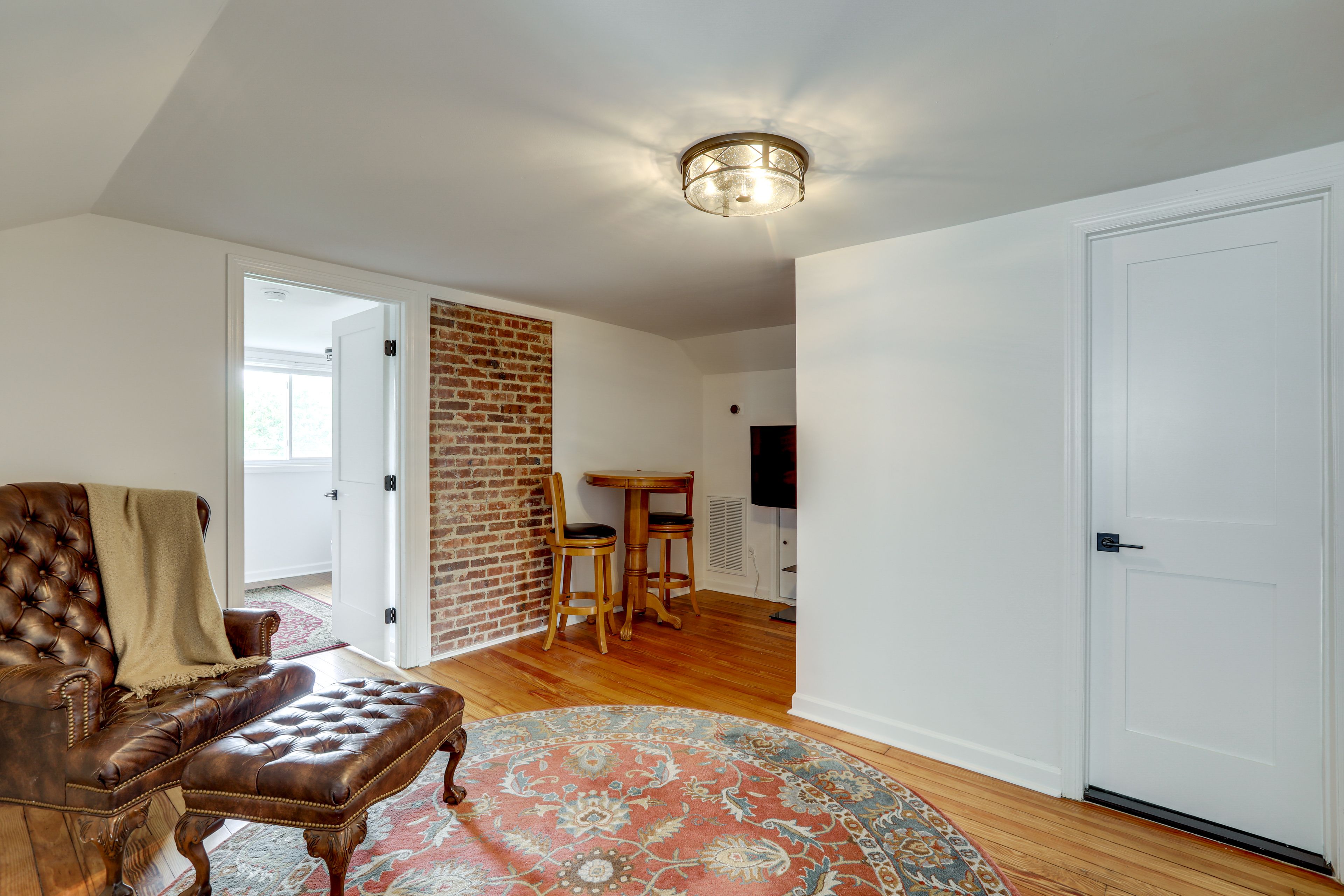2nd-Floor Common Space | Smart TV