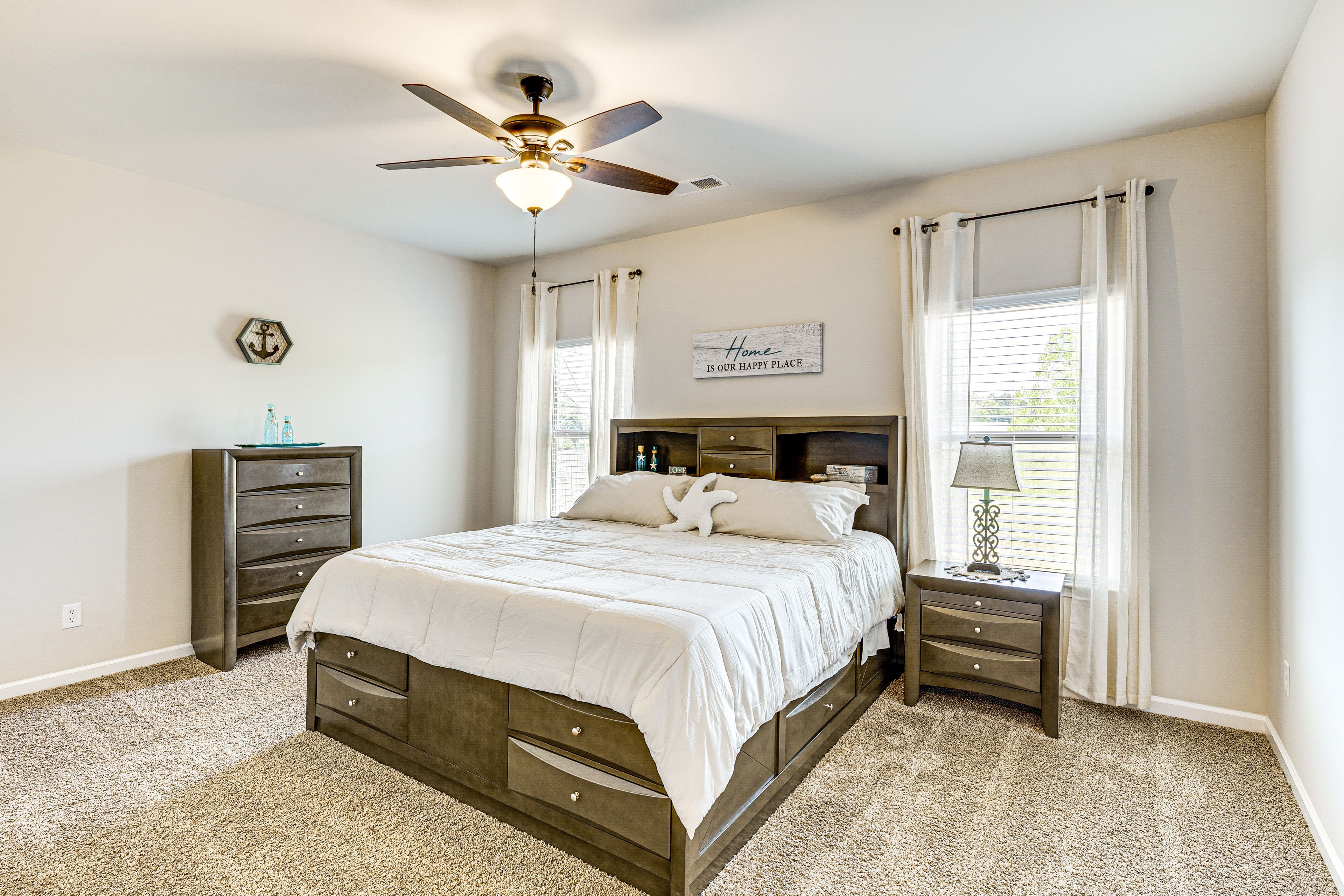 Bedroom 1 | King Bed