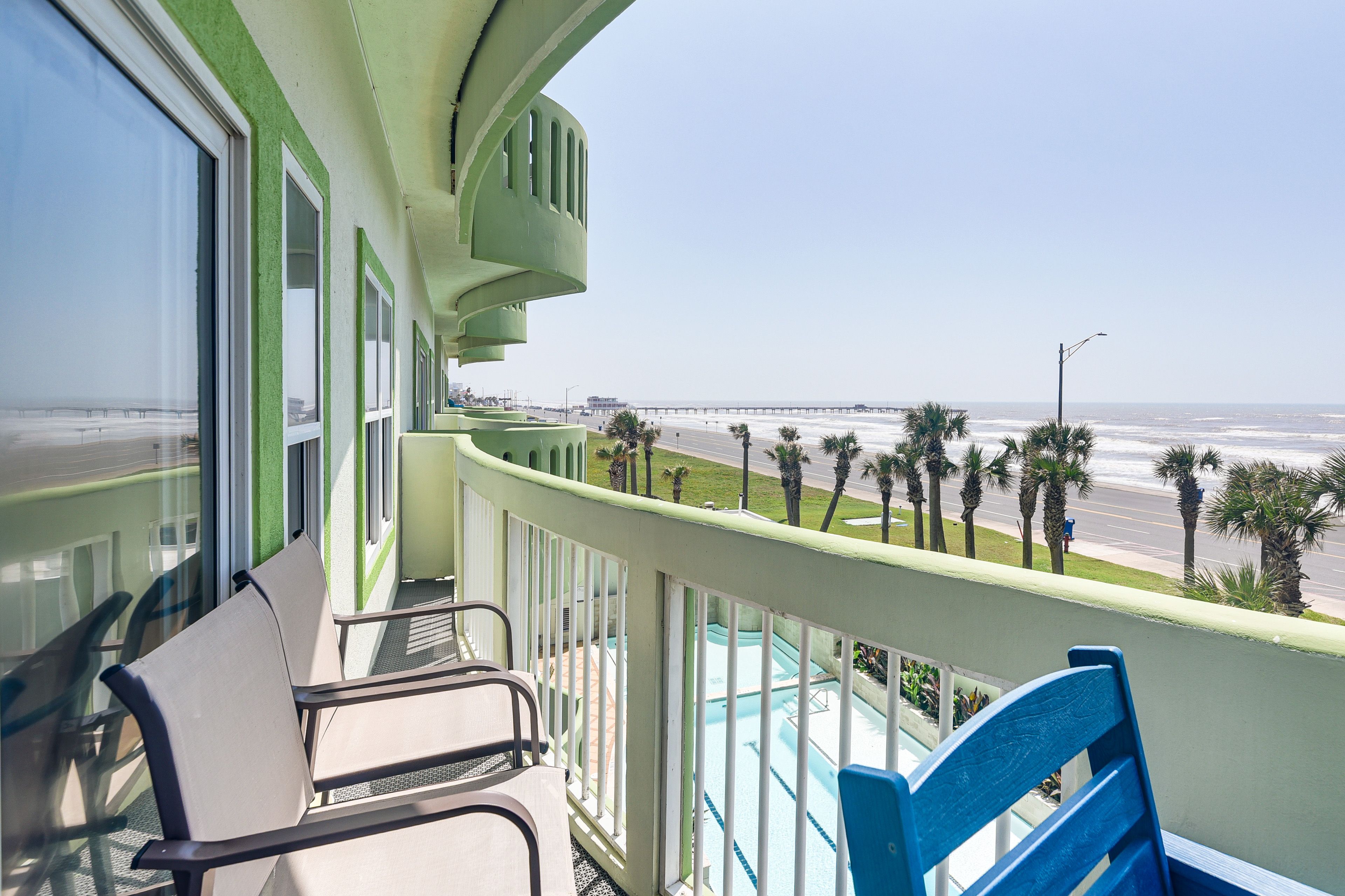 Balcony | Outdoor Seating & Dining | Ocean Views