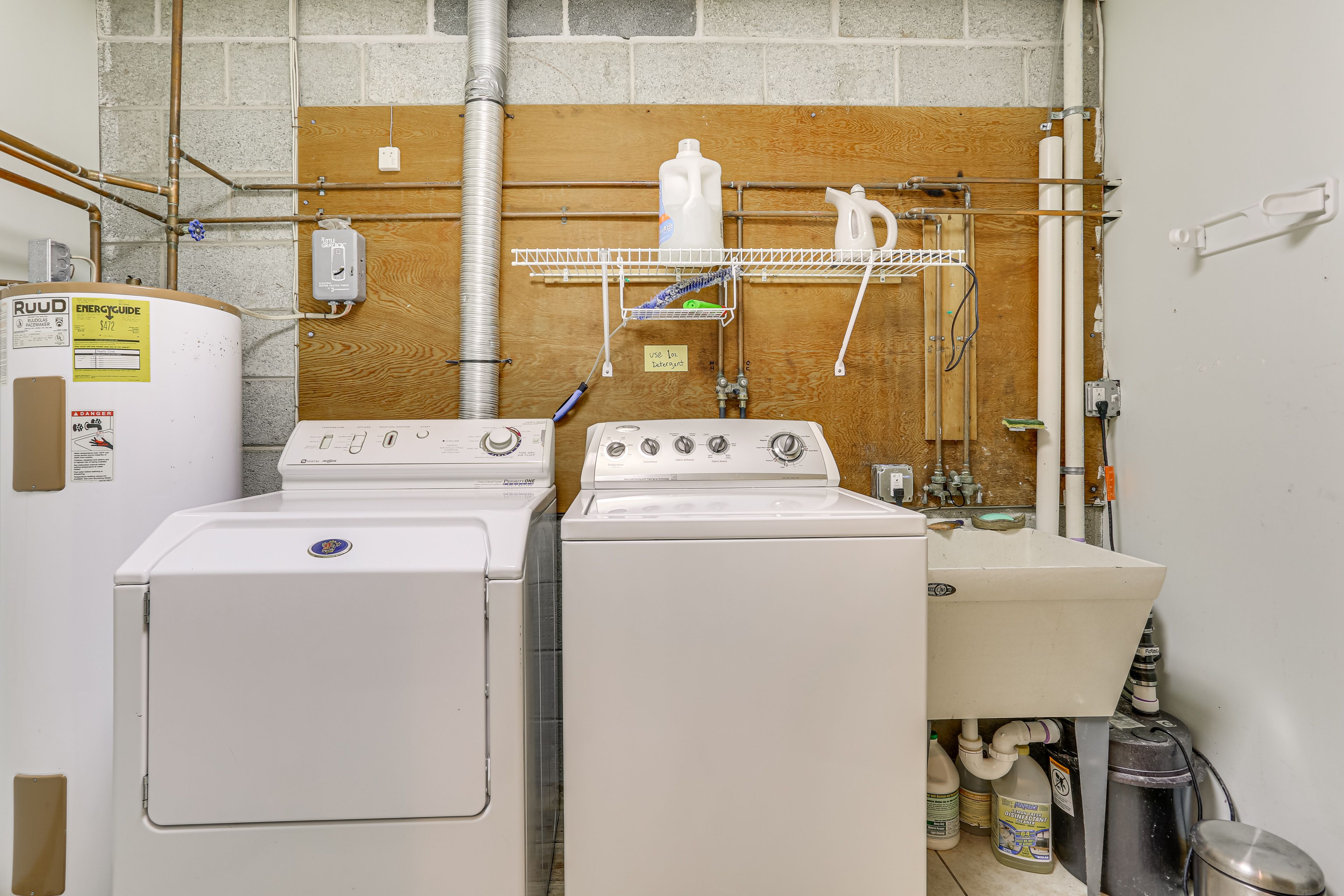 Washer & Dryer | Lower Level