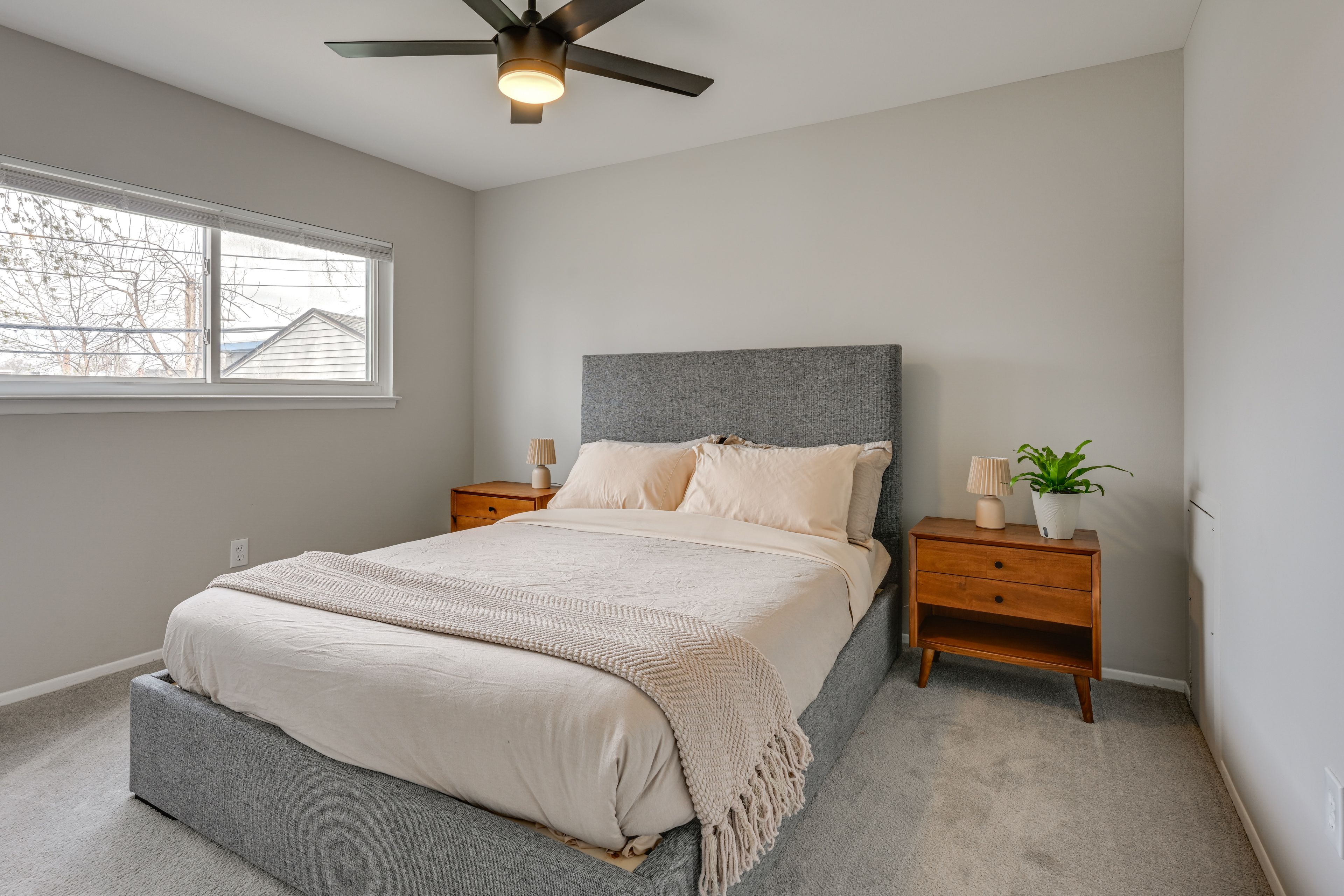 Bedroom 1 | Queen Bed | 1st Floor | Linens Provided