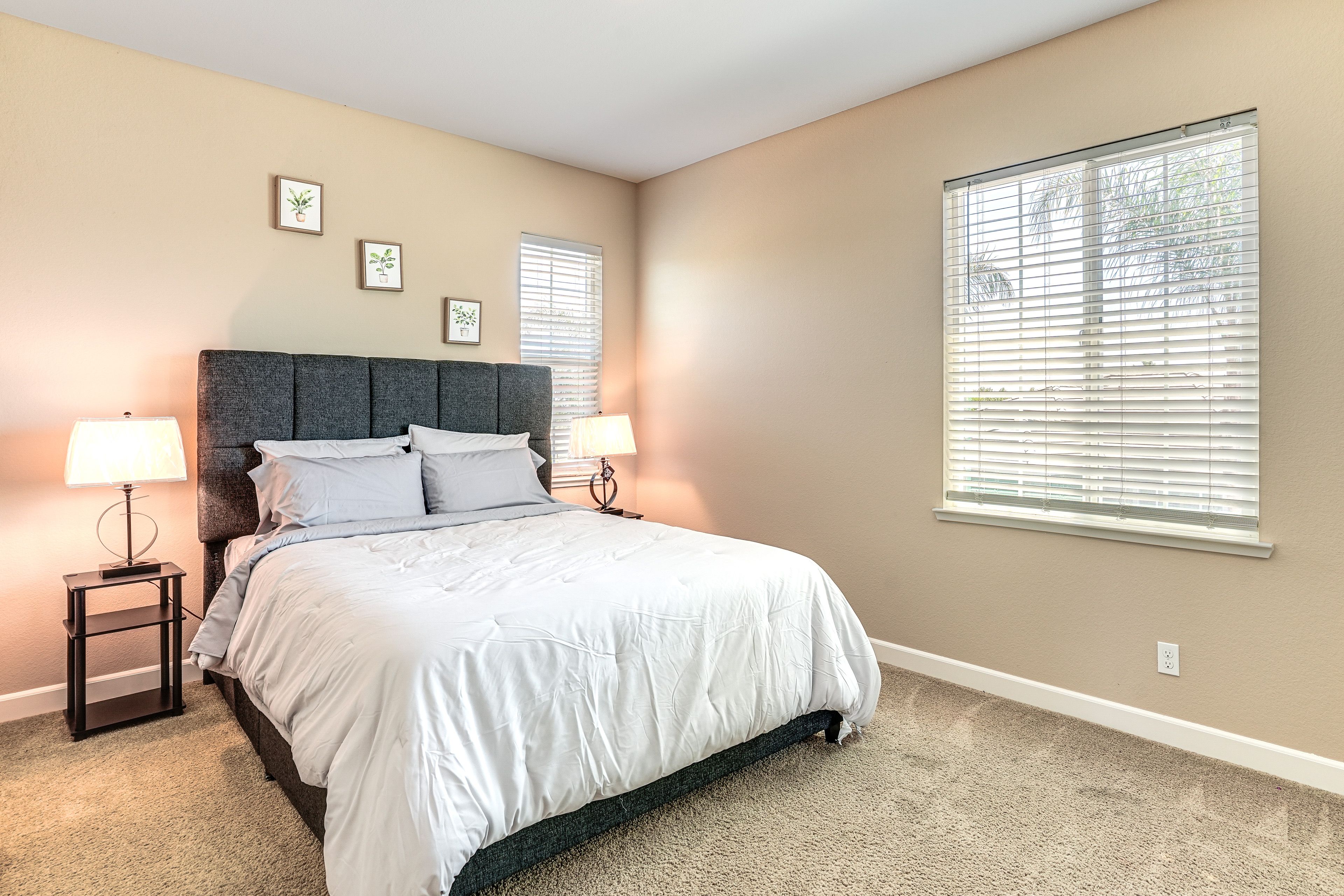 Bedroom 2 | 2nd Floor | Queen Bed