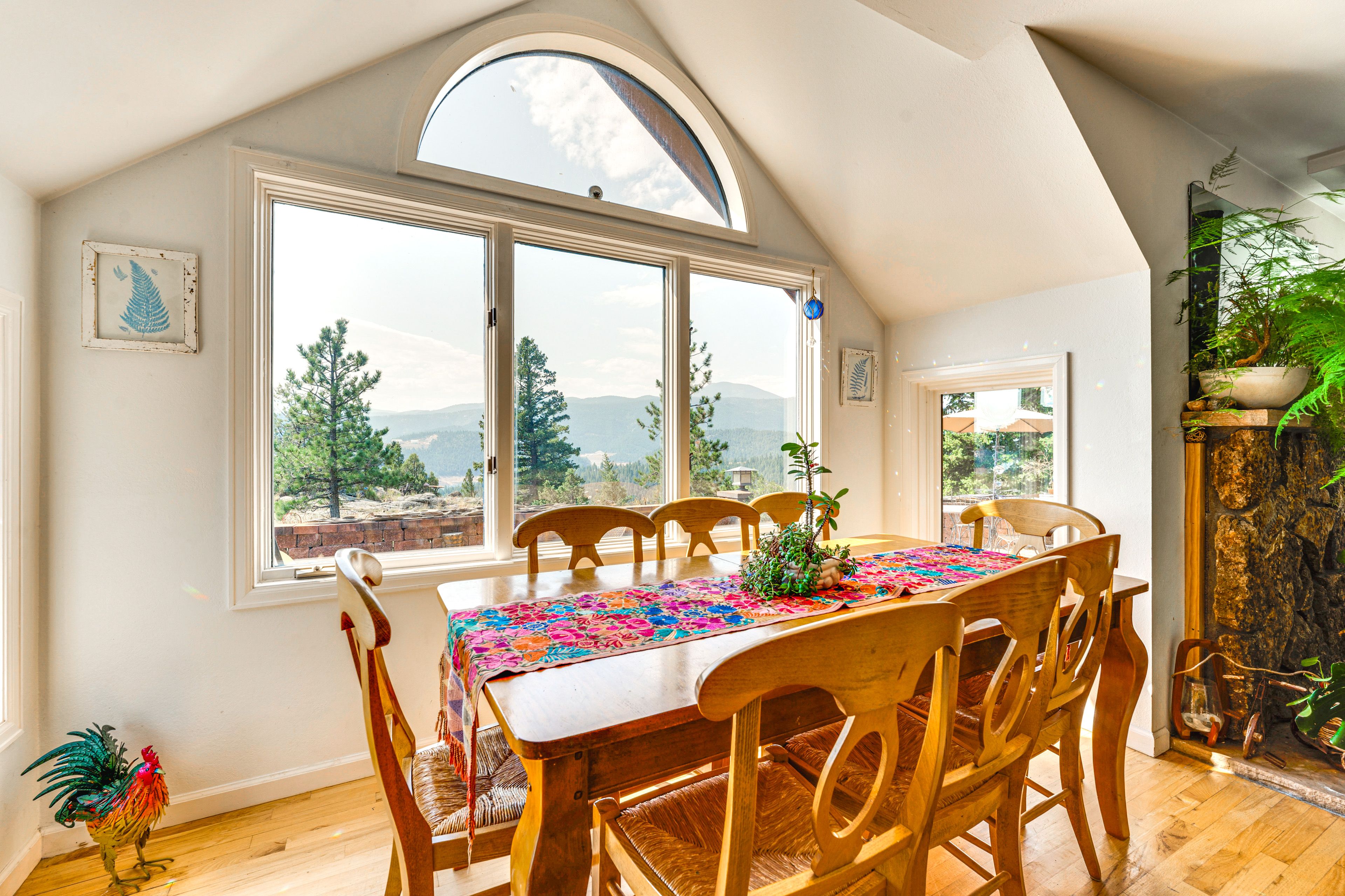Dining Area | 1st Floor | Central A/C & Heating