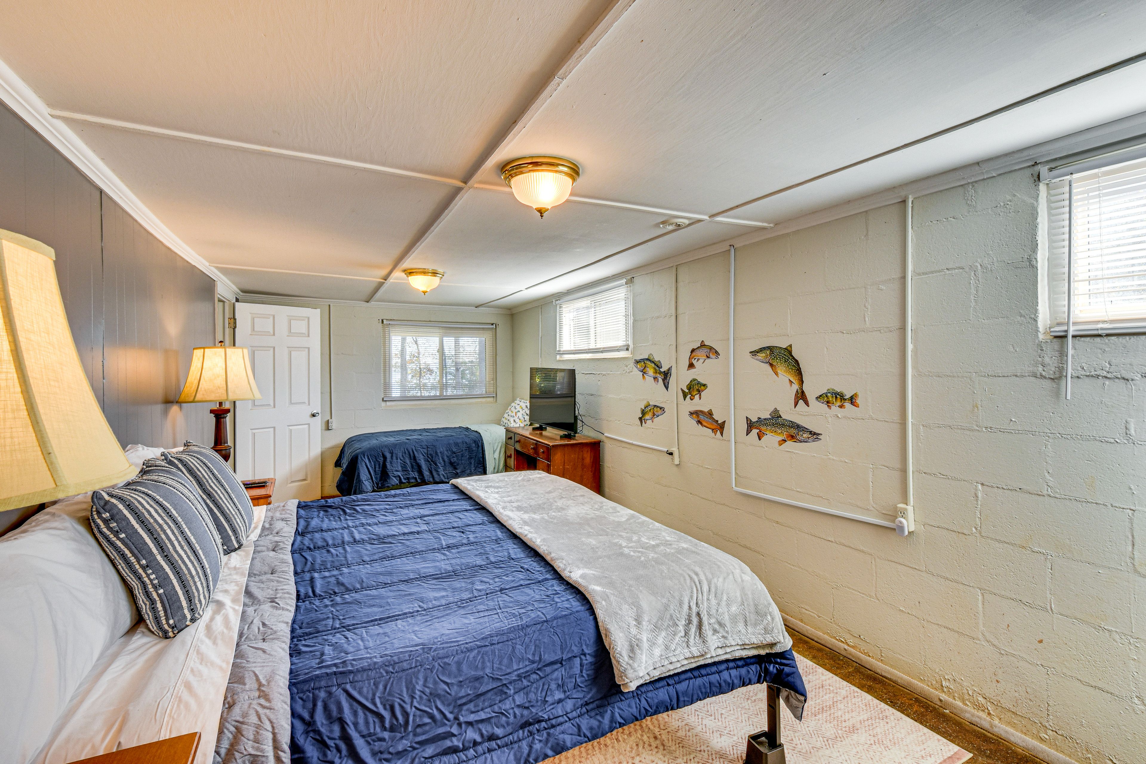 Bedroom 3 | Lower Level | King Bed | Twin Bed | Smart TV