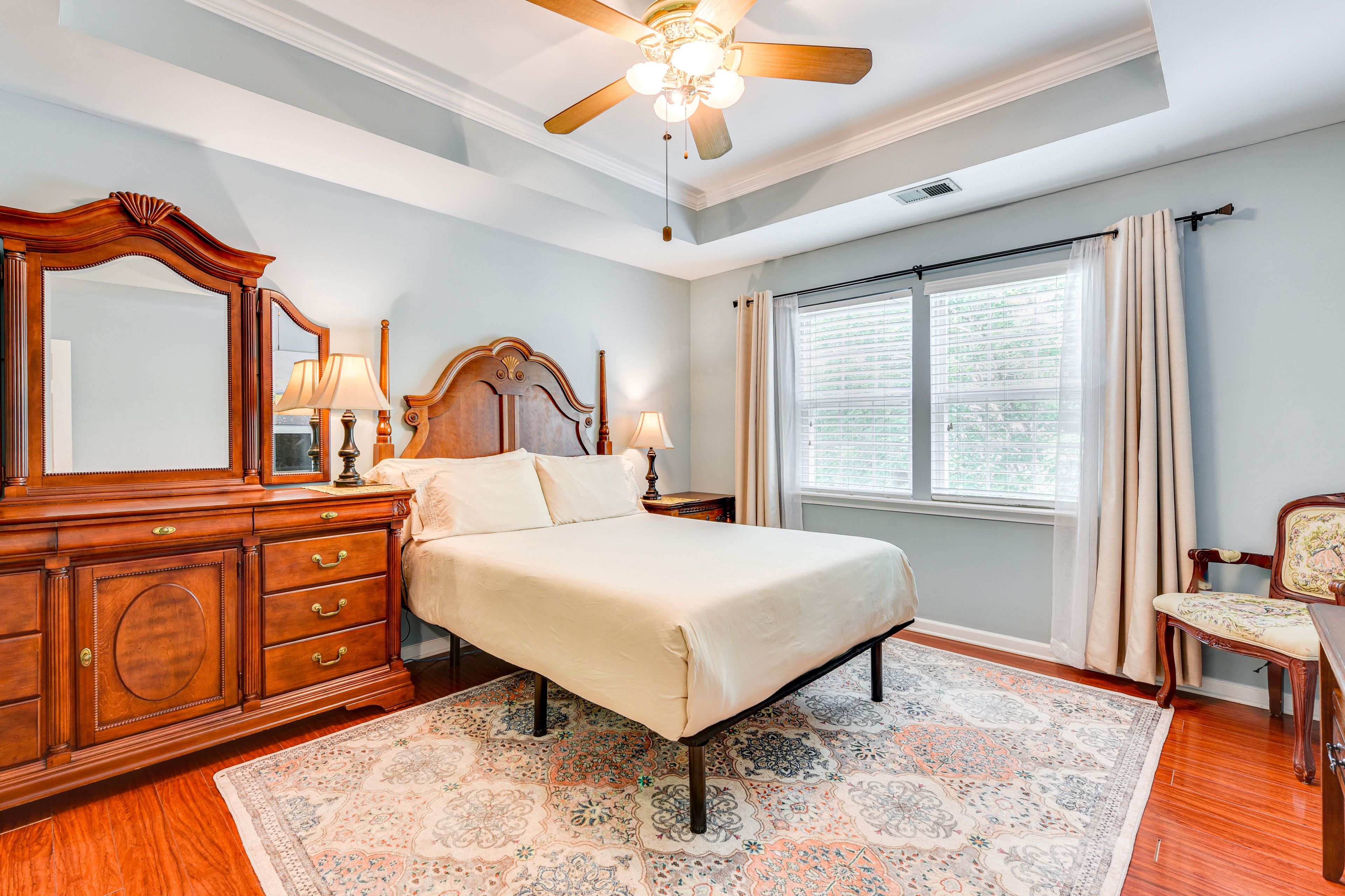 Bedroom 1 | 2nd Floor | Queen Bed | Linens Provided | Smart TV