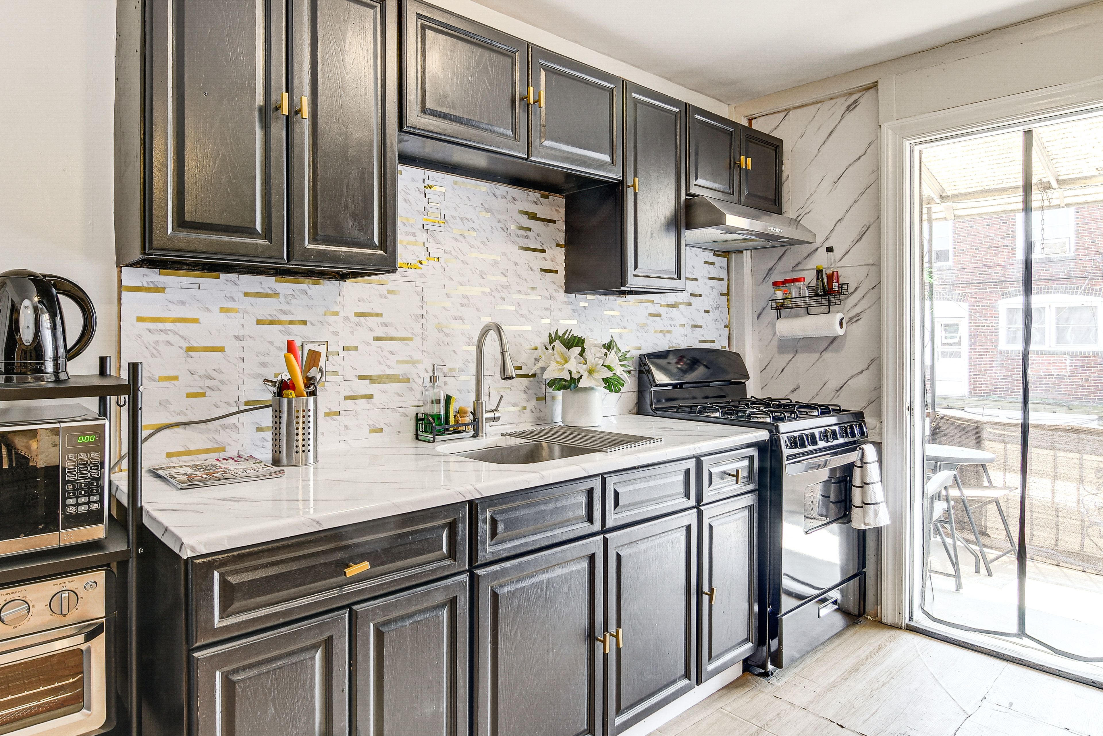 Kitchen | 2-Story Townhome | Self Check-In