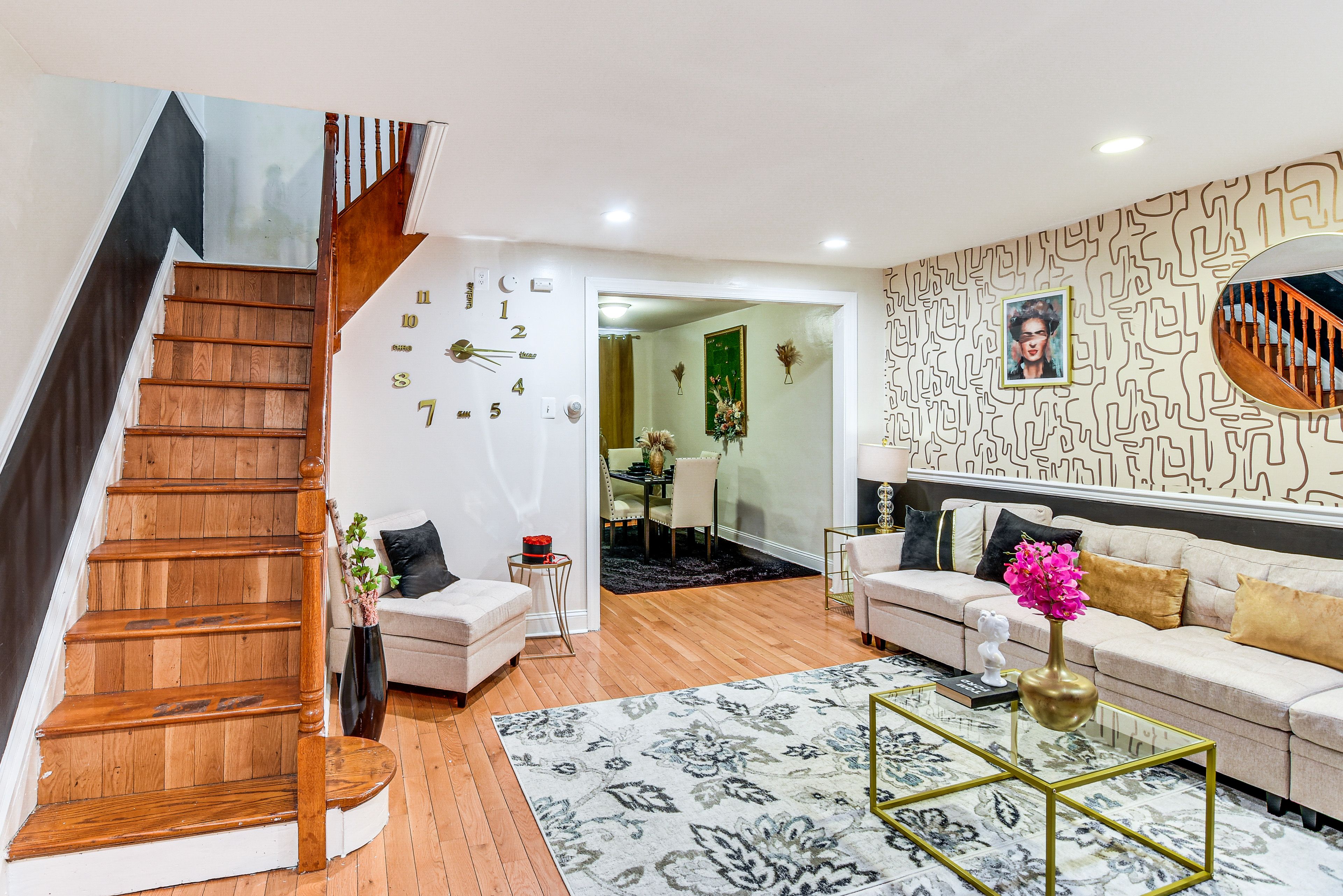Stairs to 2nd Floor