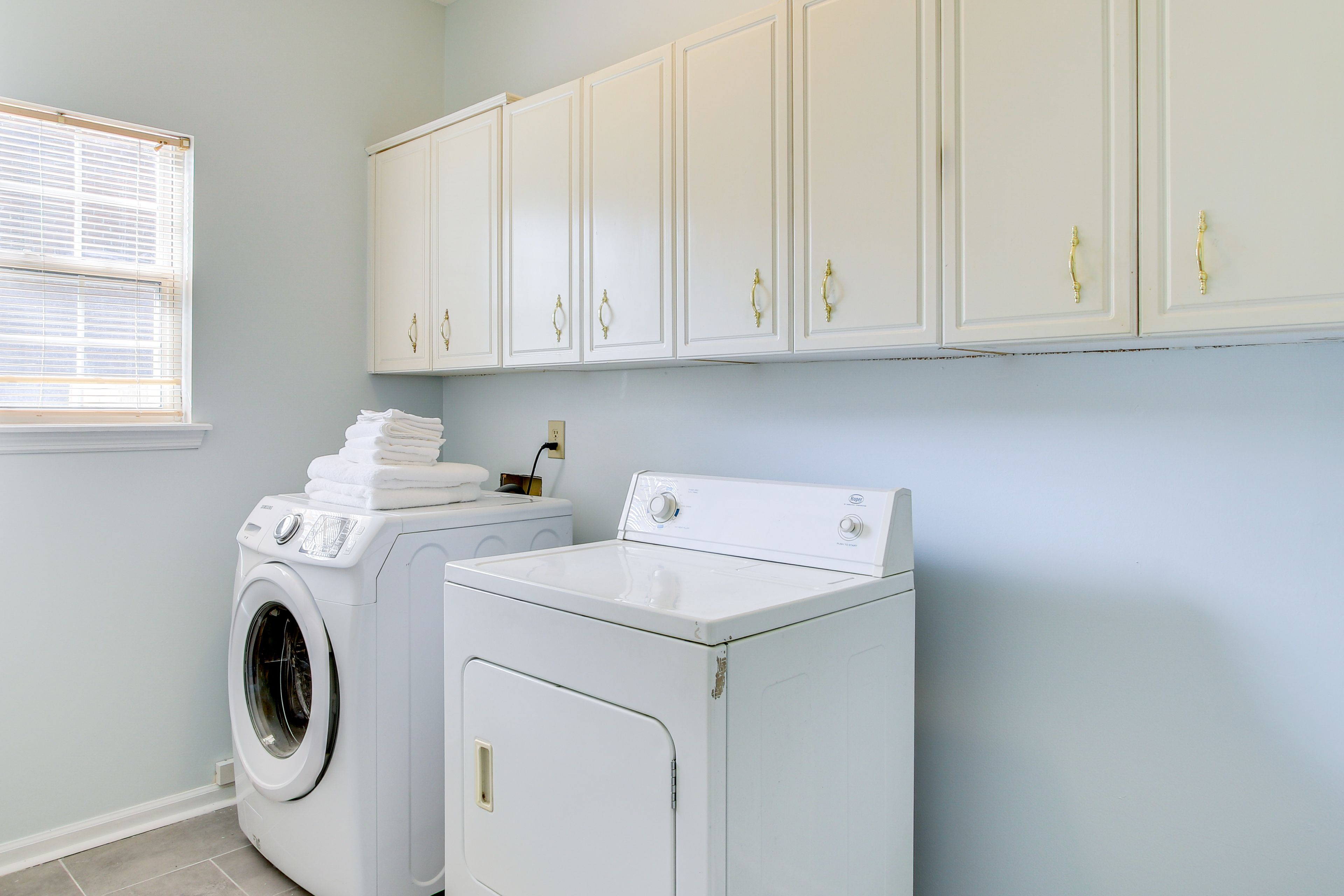 Laundry Room | 1st Floor