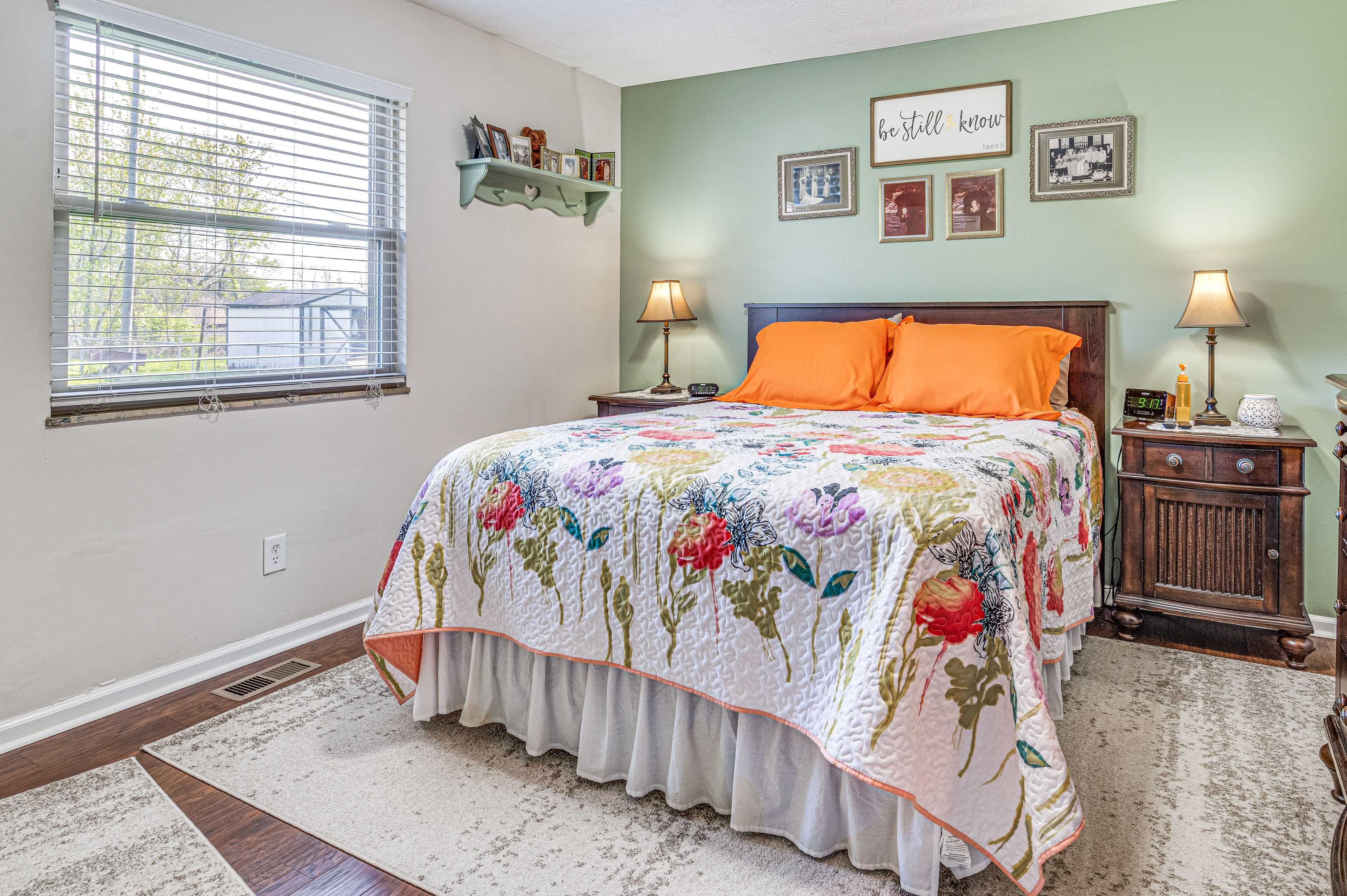 Bedroom 1 | Queen Bed | Smart TV | Linens Provided