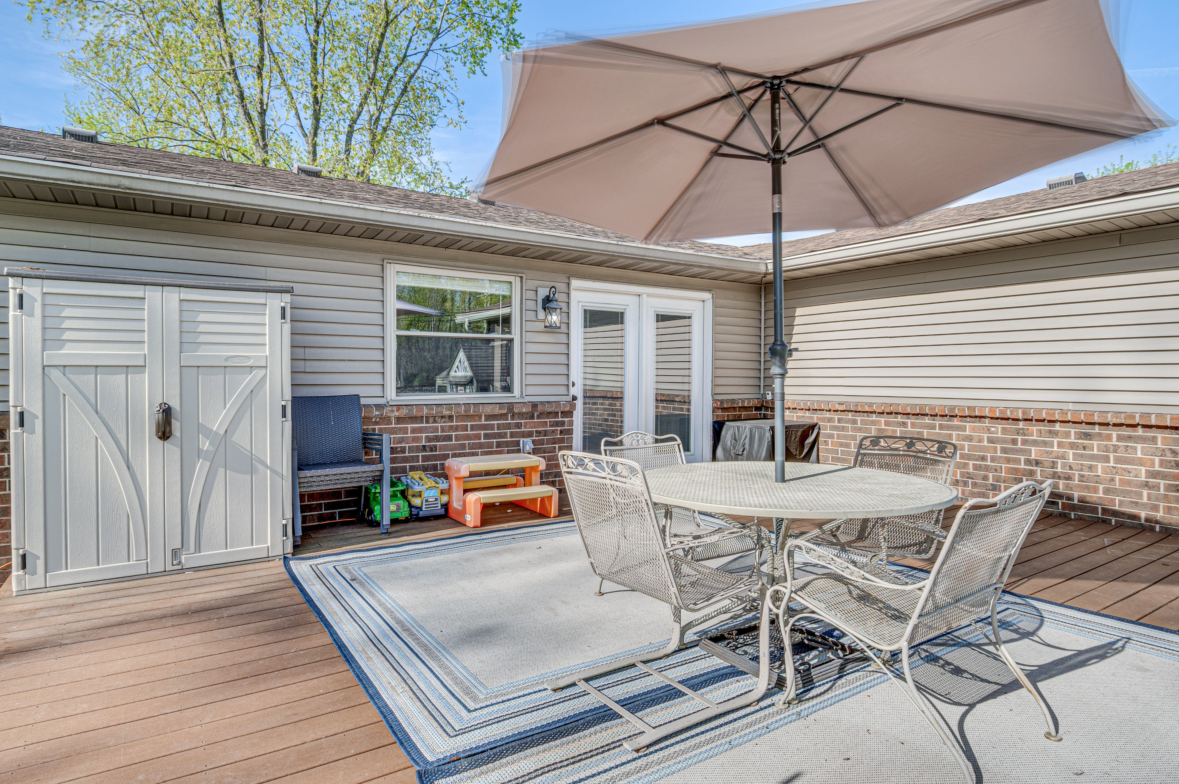 Deck | Outdoor Dining Set