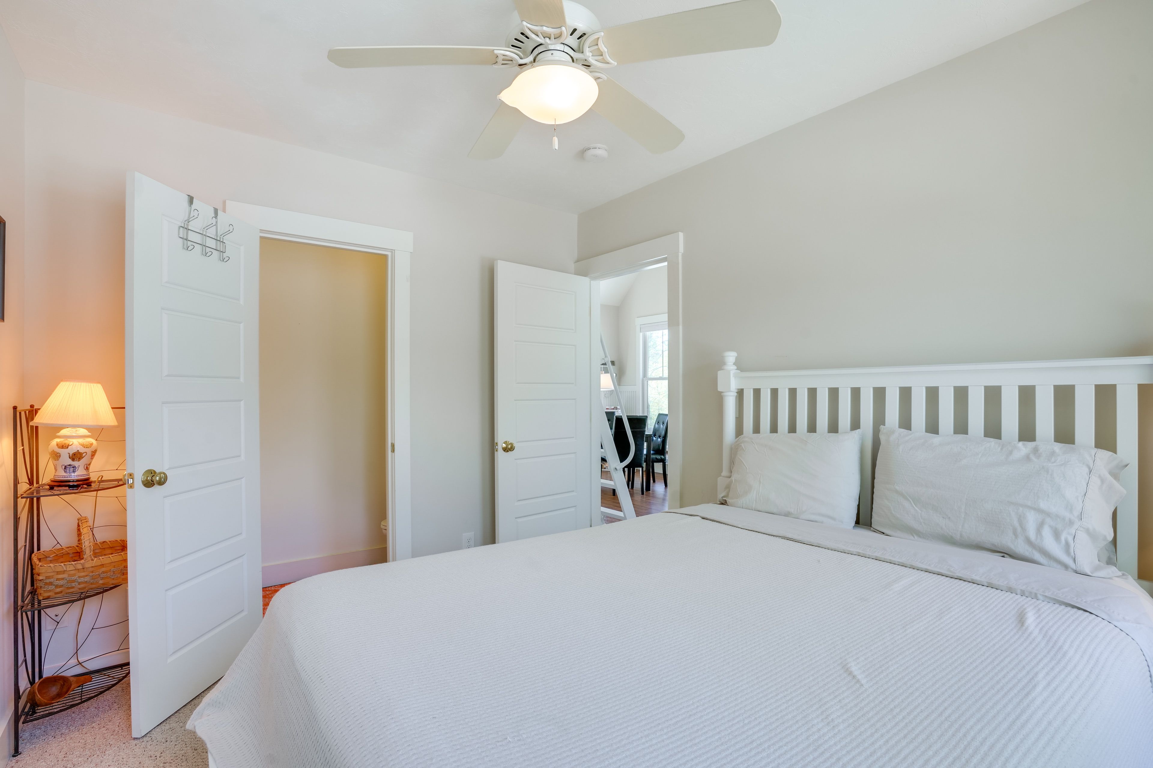 Bedroom 1 | Queen Bed | Linens Provided