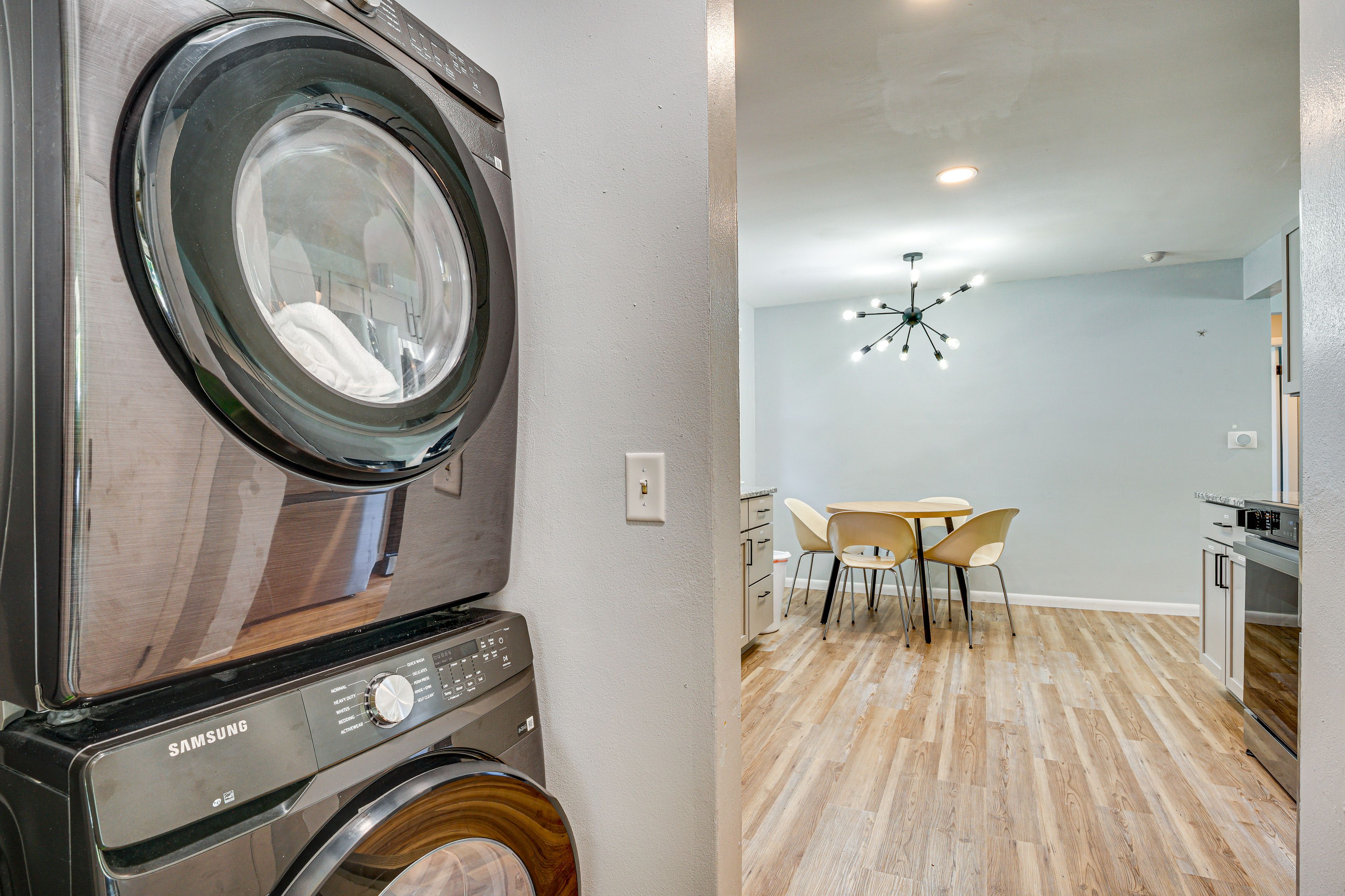 Washer & Dryer