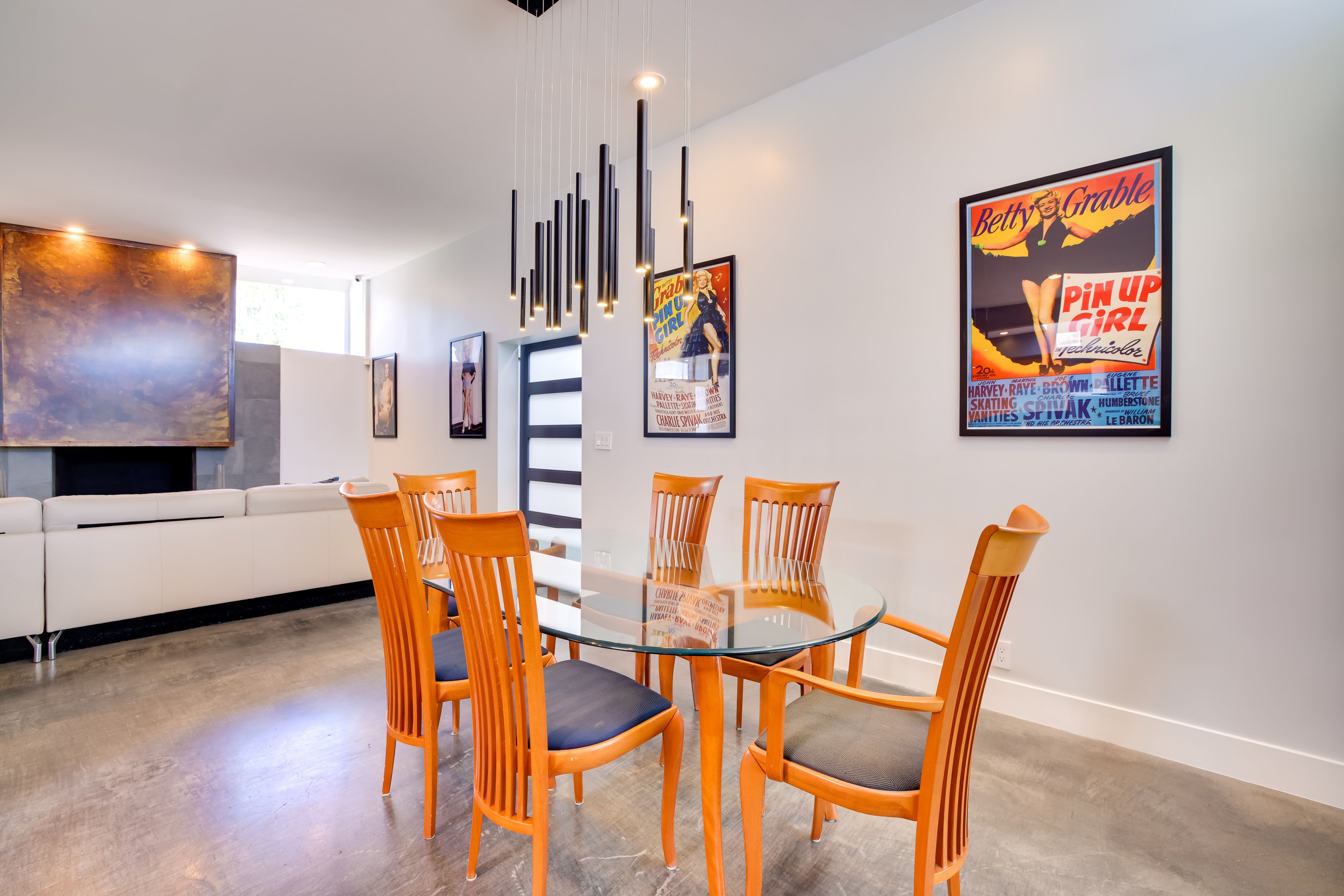 Dining Area | Dishware & Flatware