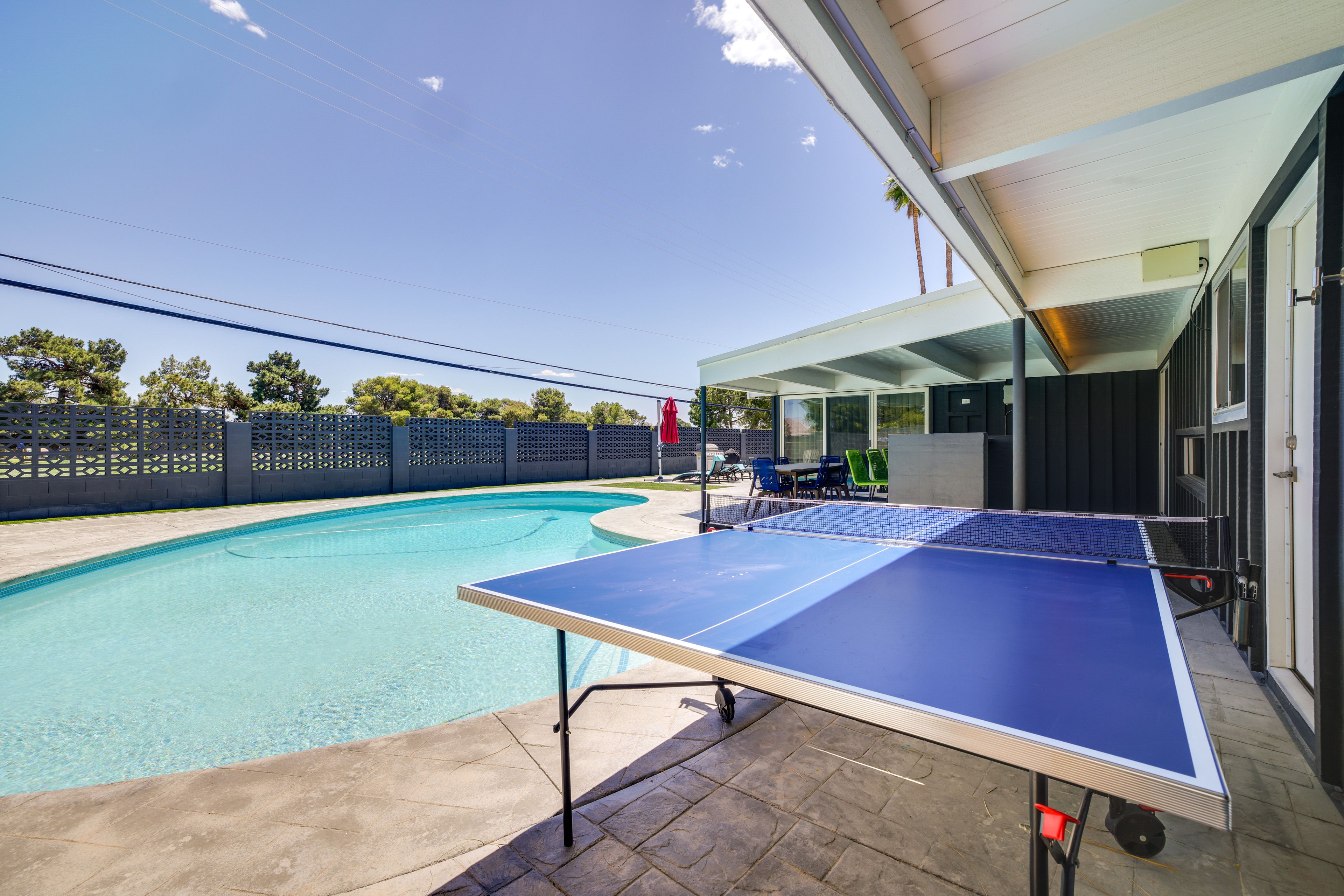Patio | Private Pool | Ping Pong Table | Poker Table