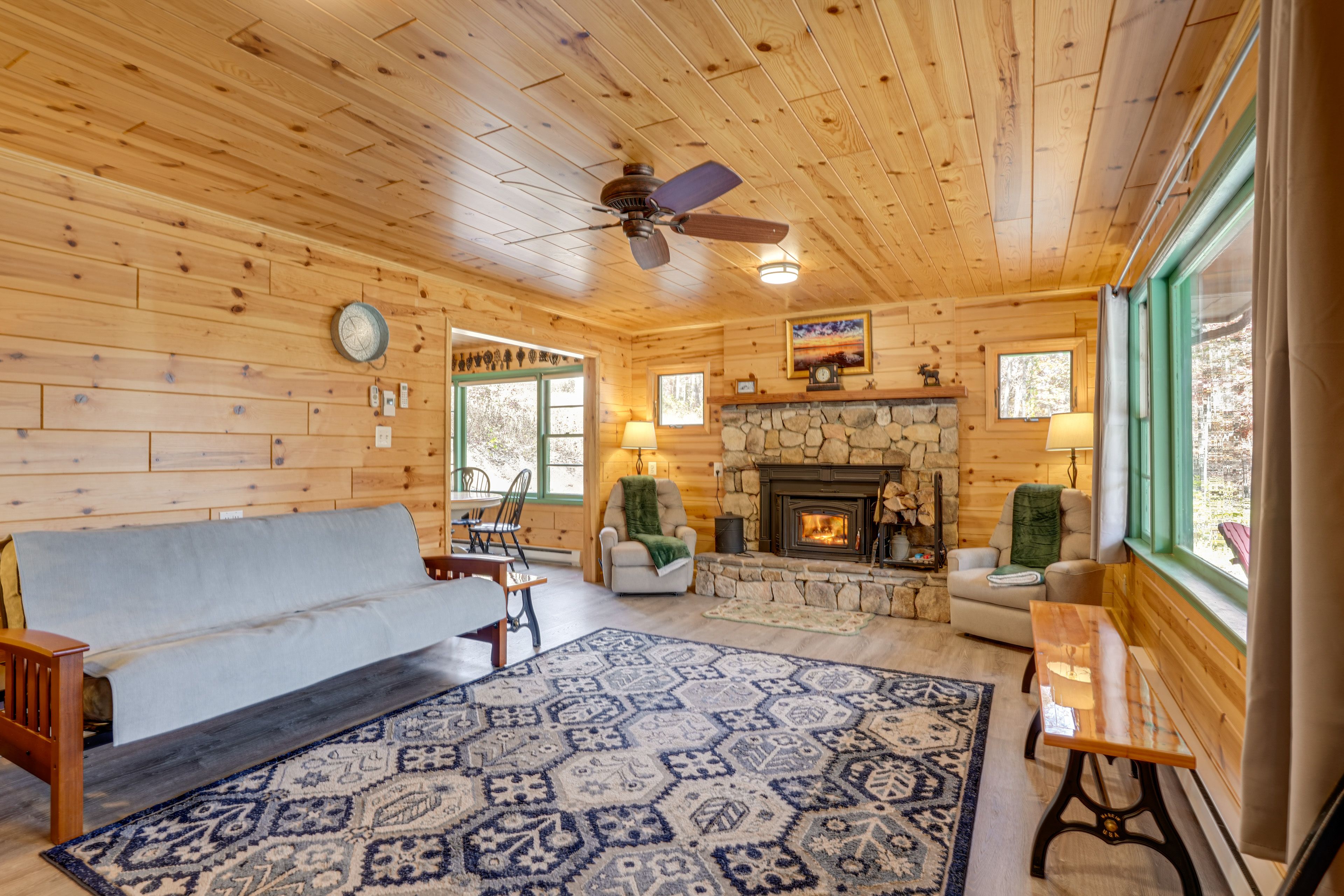 Living Room | Board Games | Free WiFi