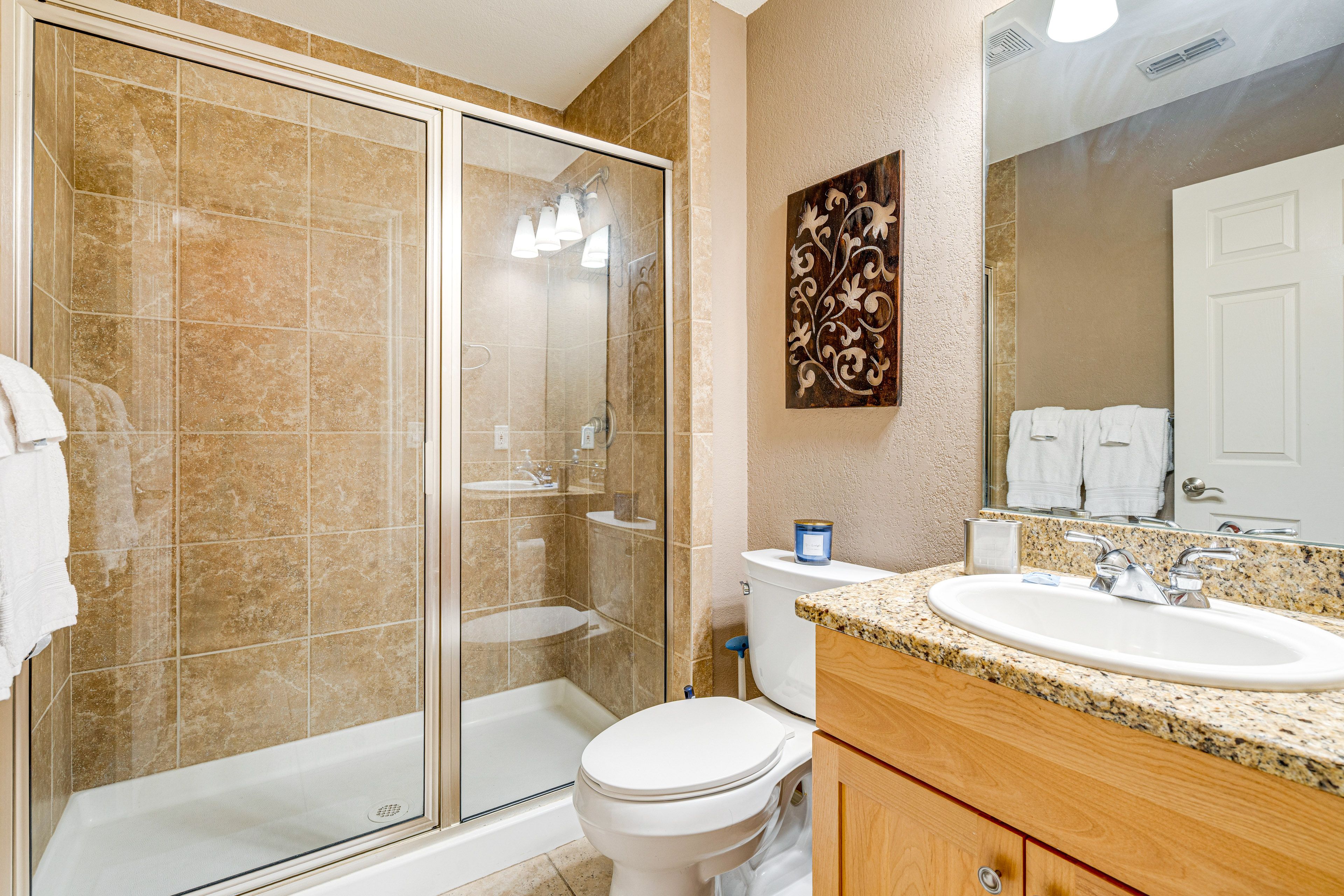 Full Bathroom | Hair Dryer