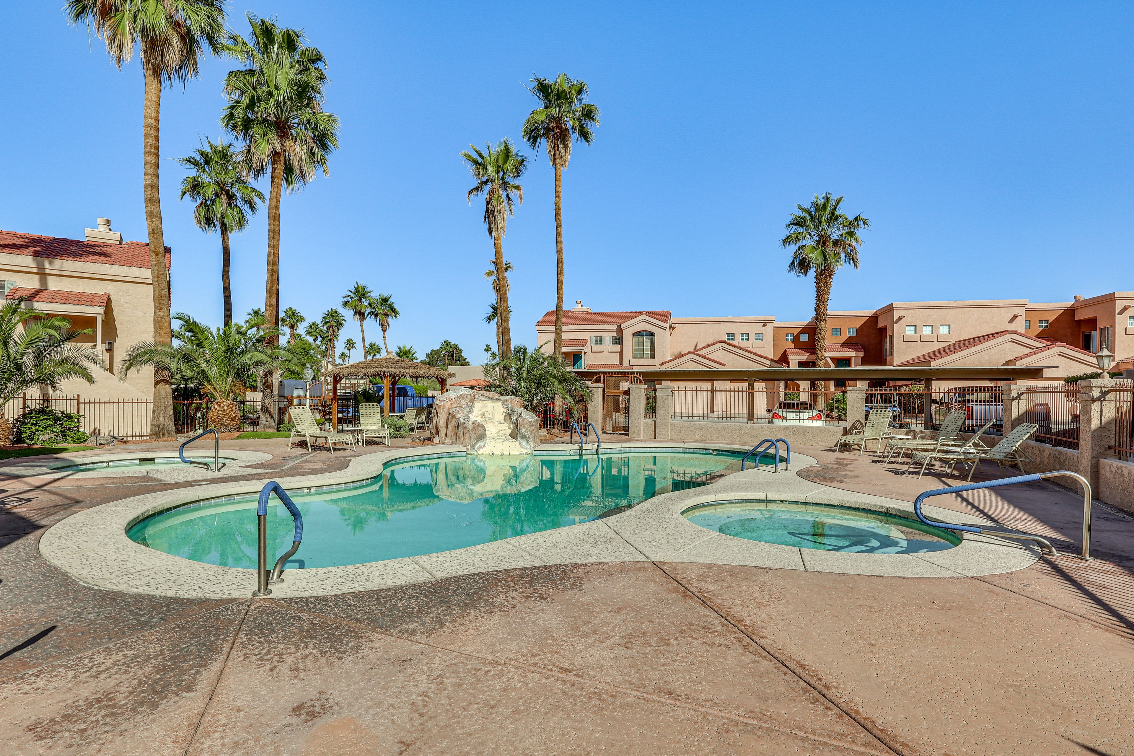 Lake Havasu City Vacation Rental | 1BR | 1BA | 694 Sq Ft | Step-Free Access